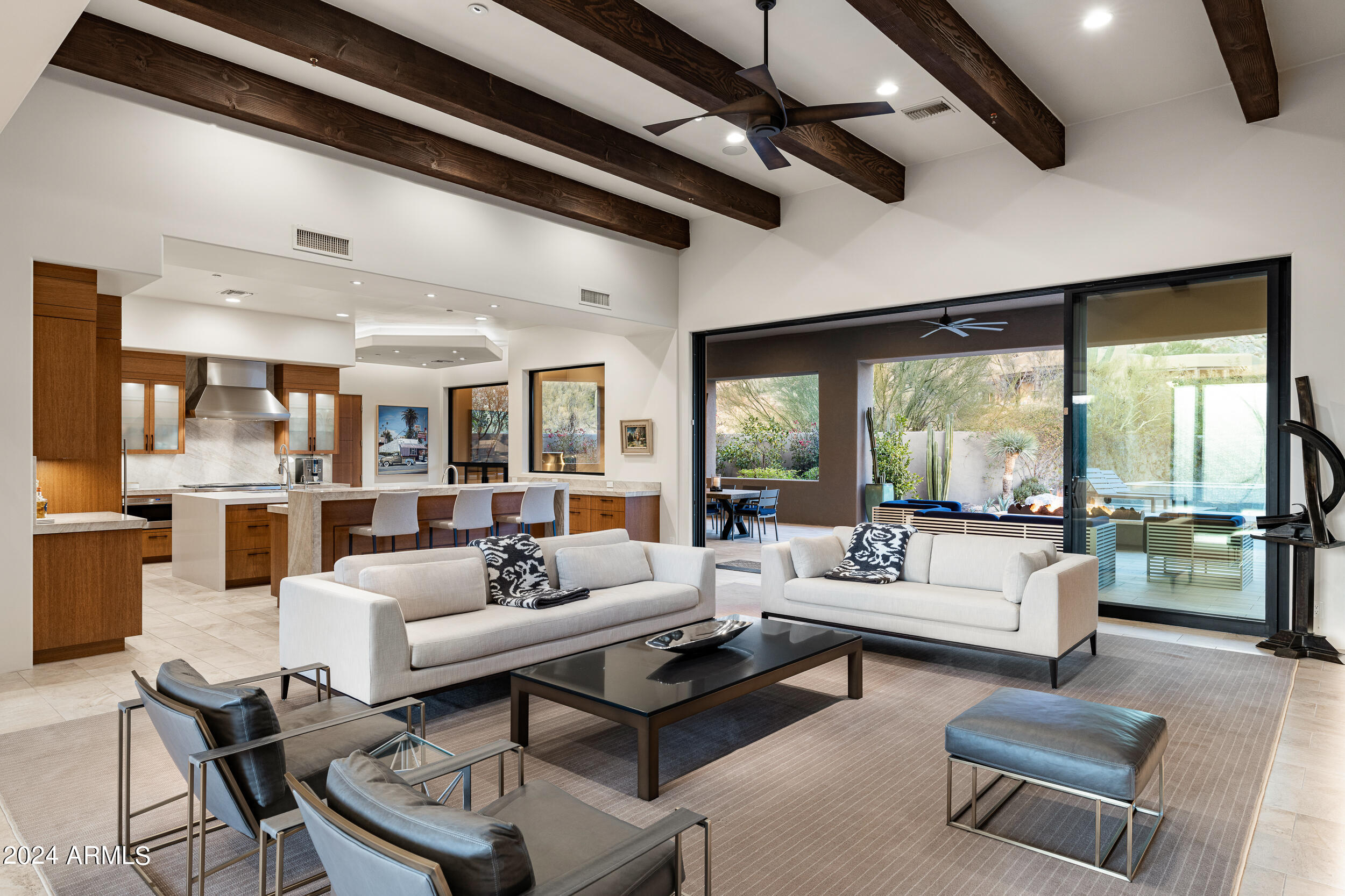ESTANCIA - Residential