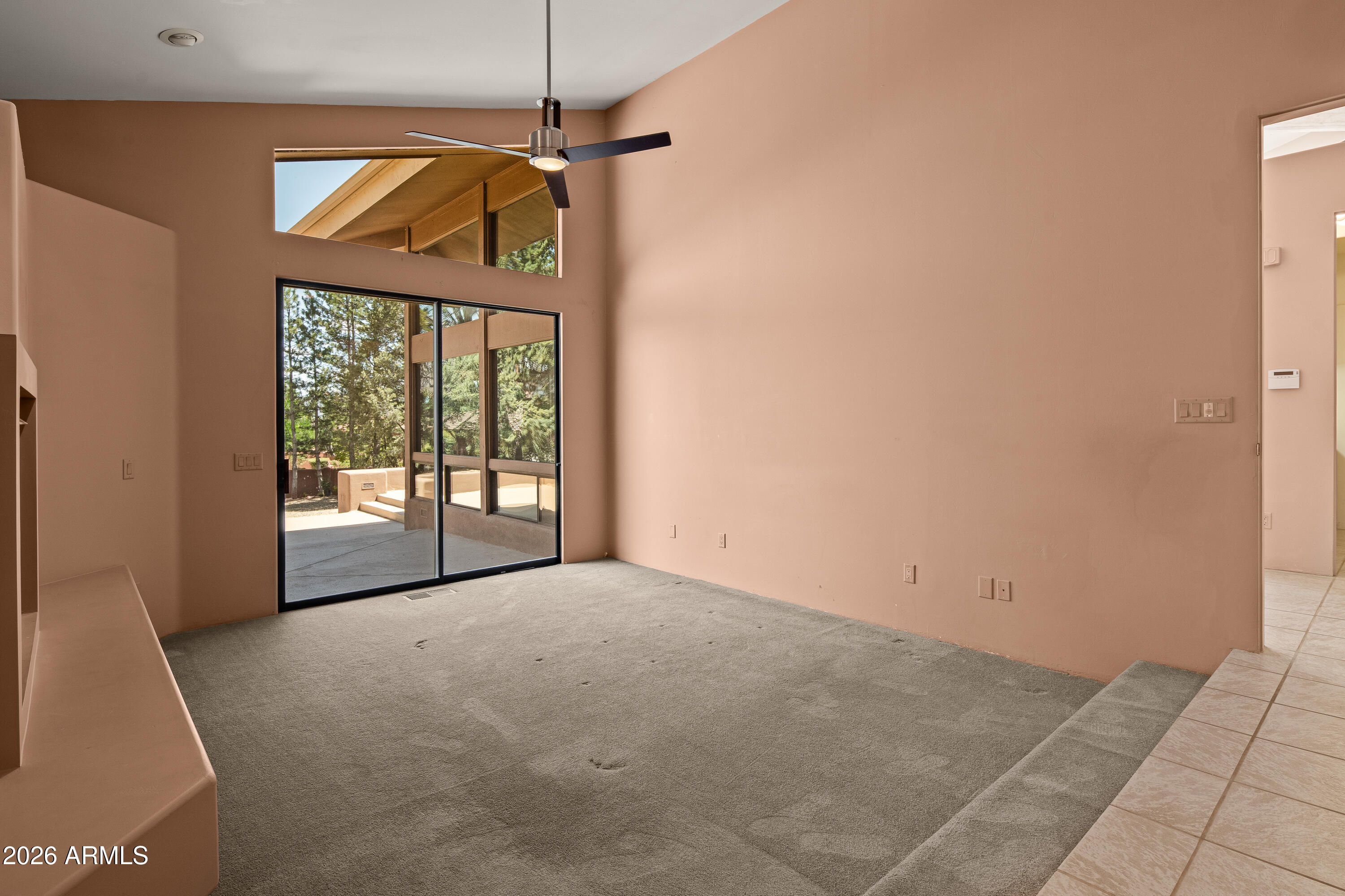RIM SHADOWS AMD - Residential