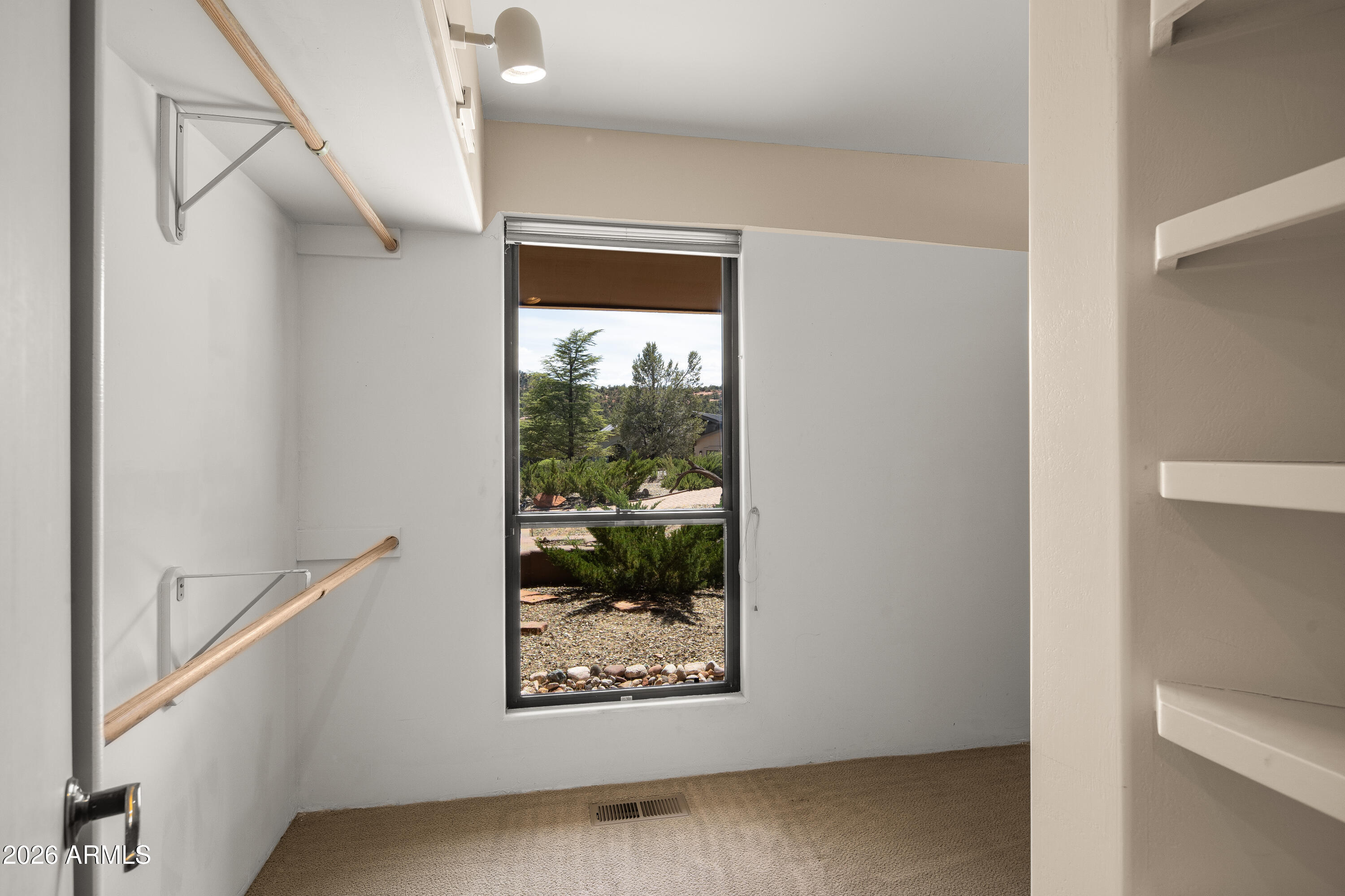 RIM SHADOWS AMD - Residential