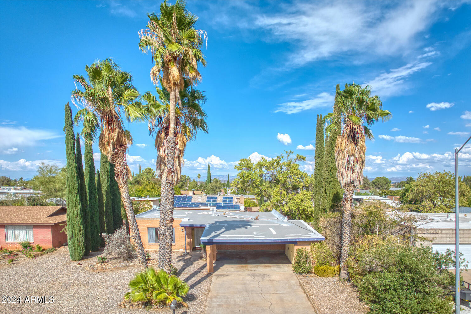 In the PDS school district. Spacious home has 3 Bedrooms & 2 Baths with AC & has an Arizona room. Good size backyard. Just a short drive to Fort Huachuca.