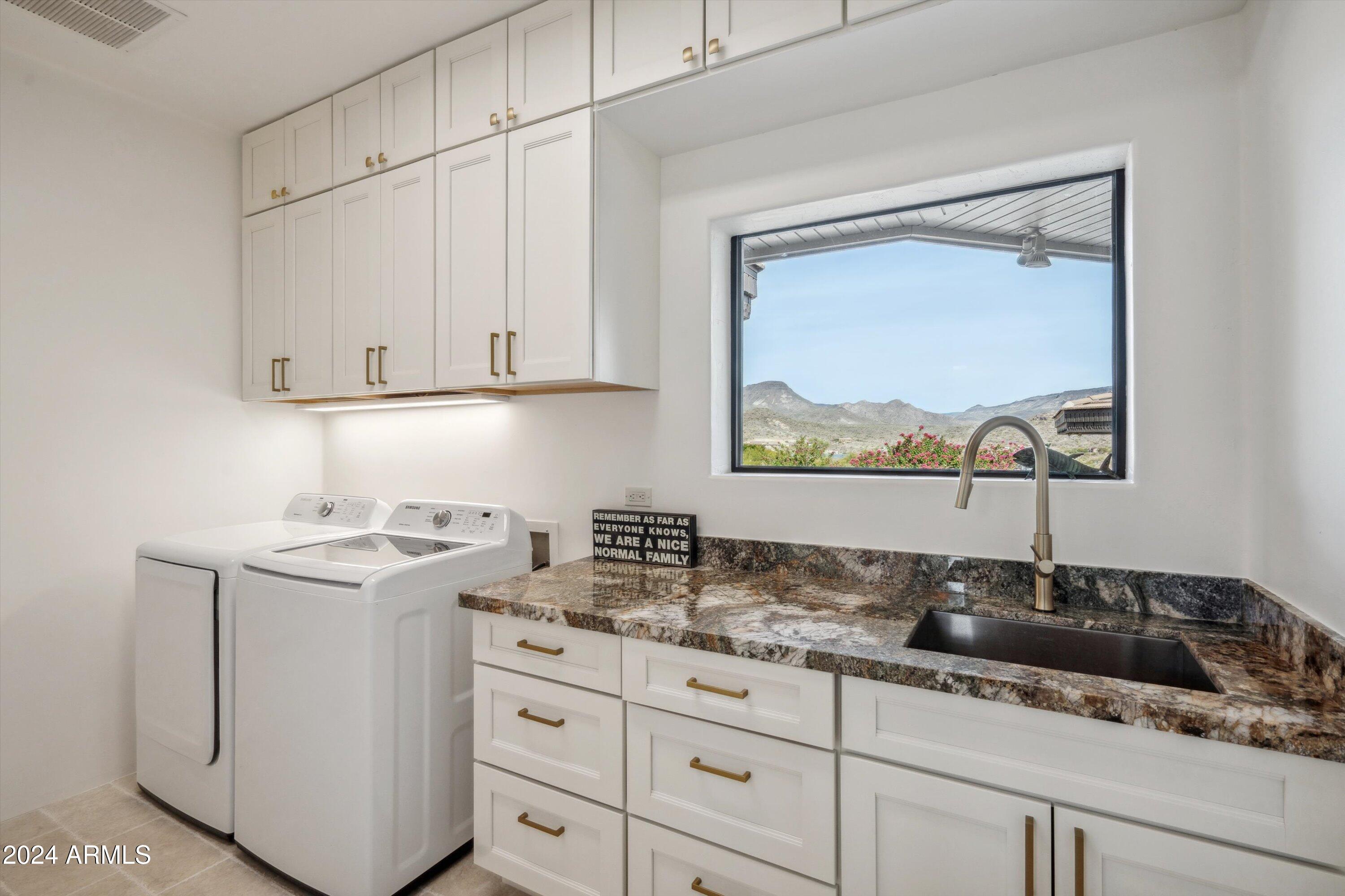 No HOA horse country - Residential