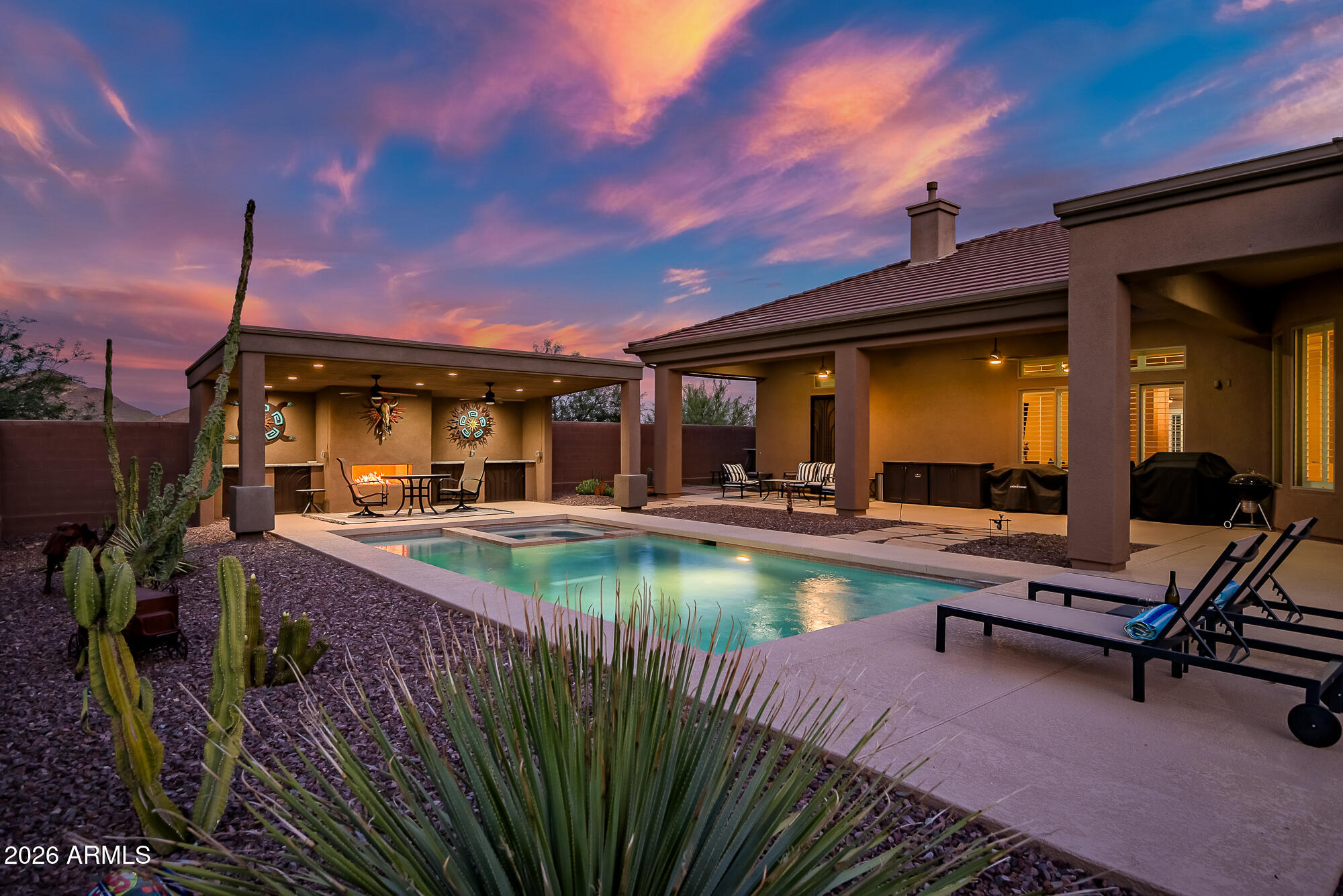 ANTHEM COUNTRY CLUB - Residential