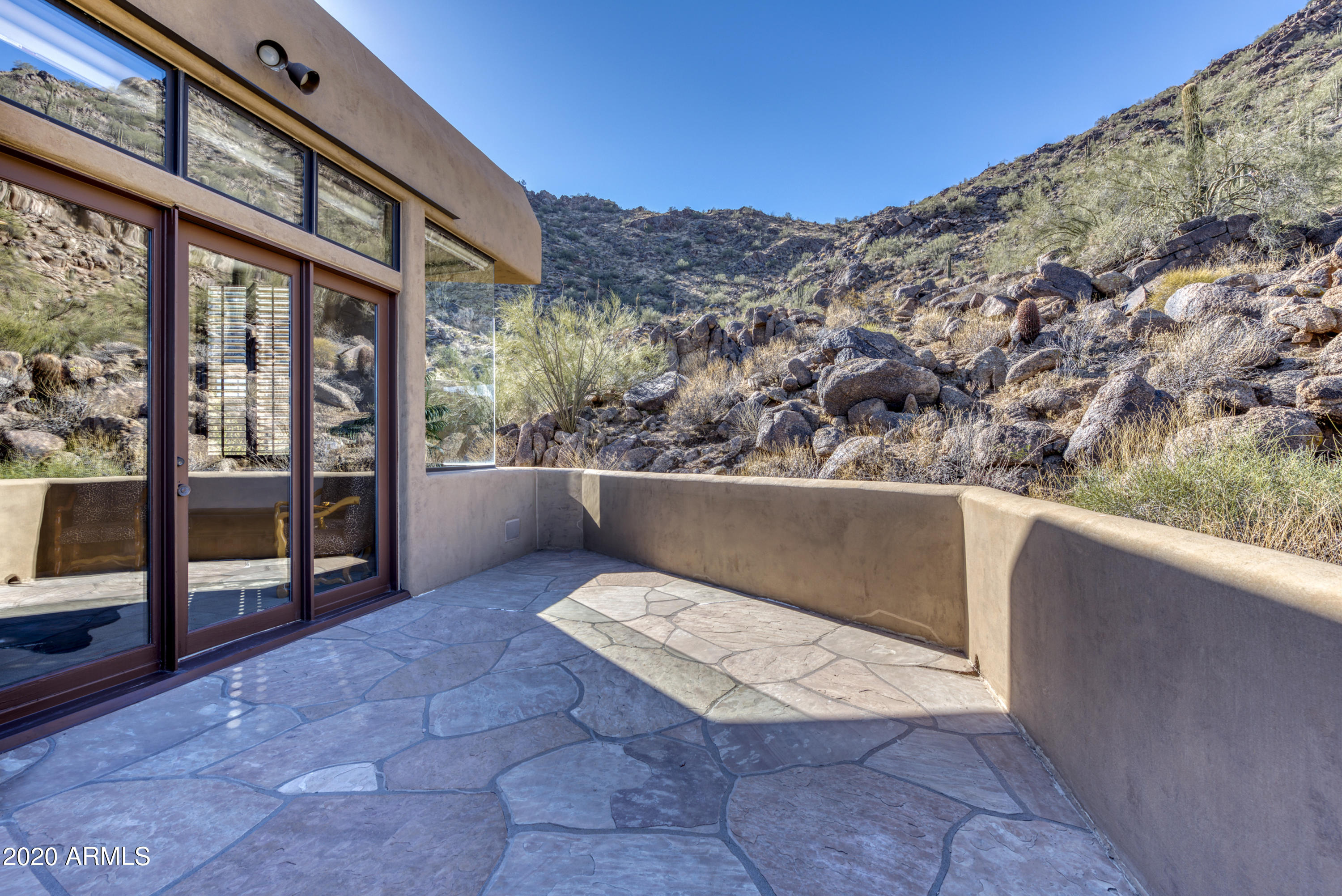 CAMELBACK MOUNTAIN VIEWS - Residential