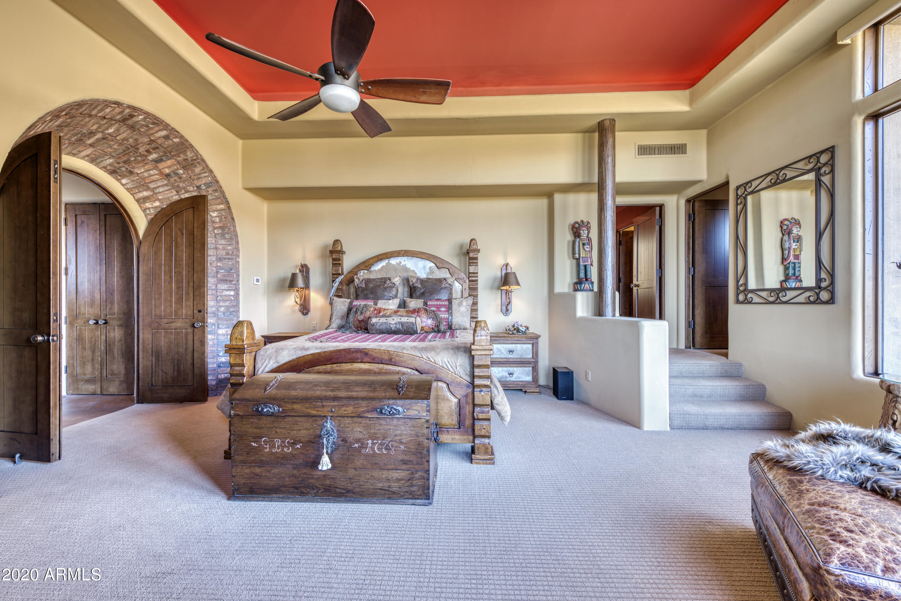 CAMELBACK MOUNTAIN VIEWS - Residential