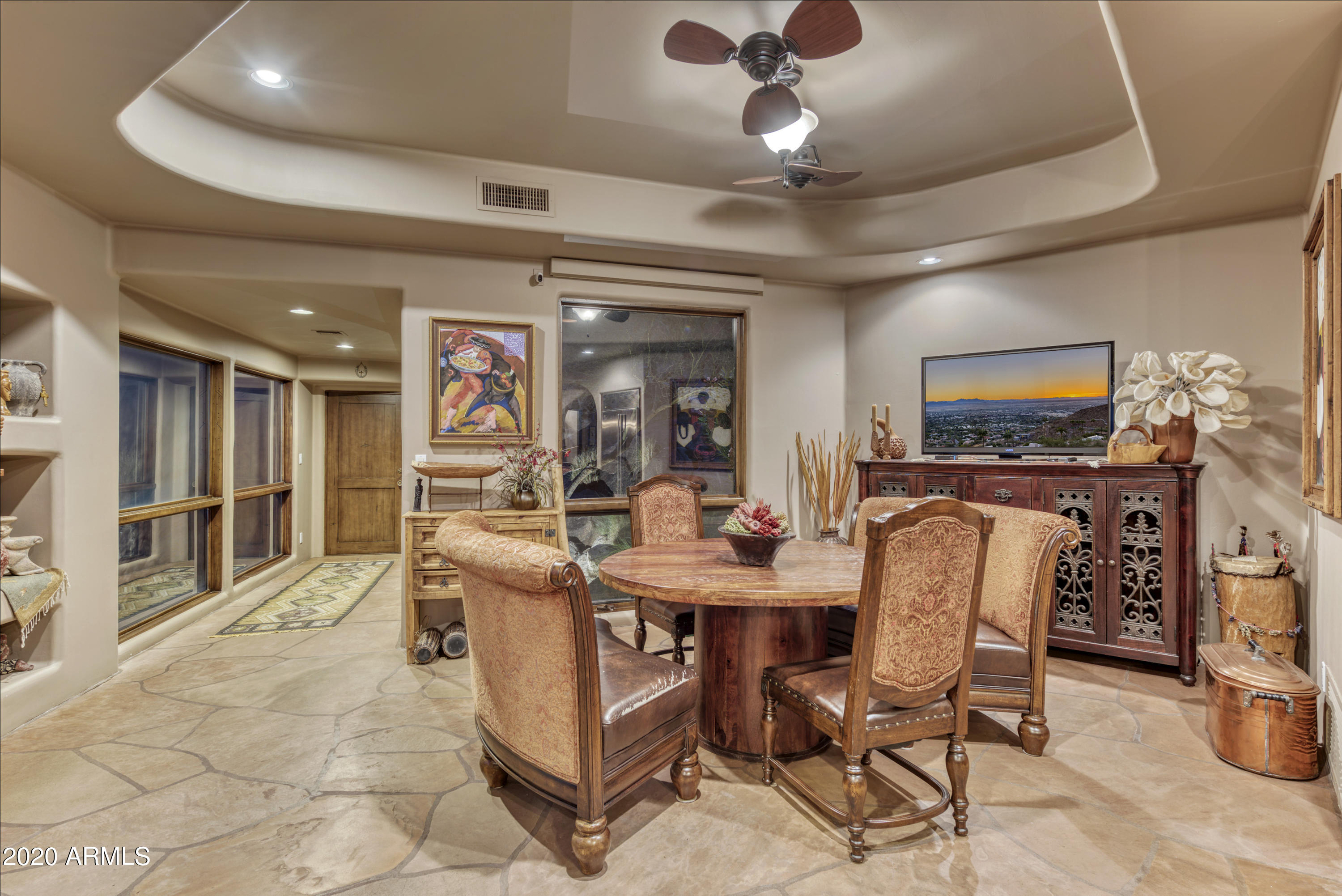 CAMELBACK MOUNTAIN VIEWS - Residential
