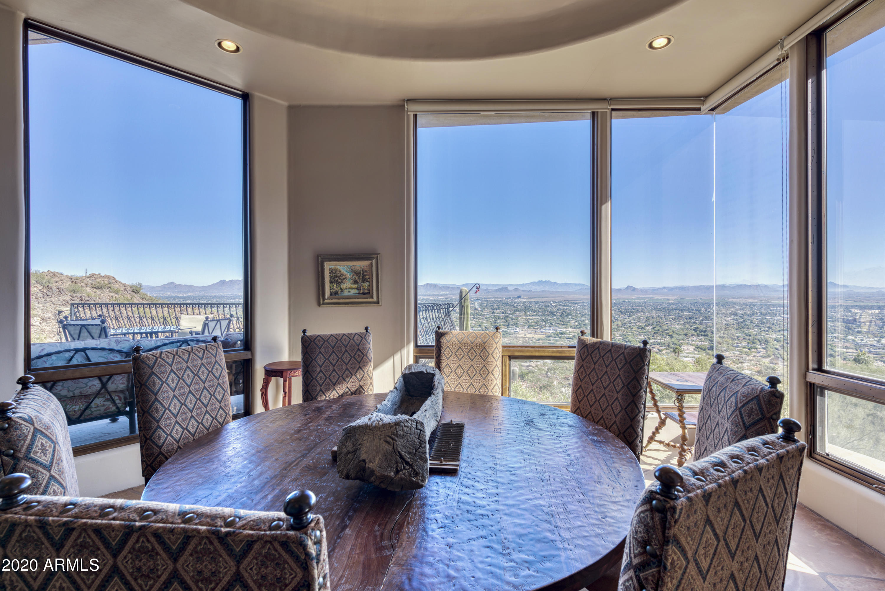 CAMELBACK MOUNTAIN VIEWS - Residential