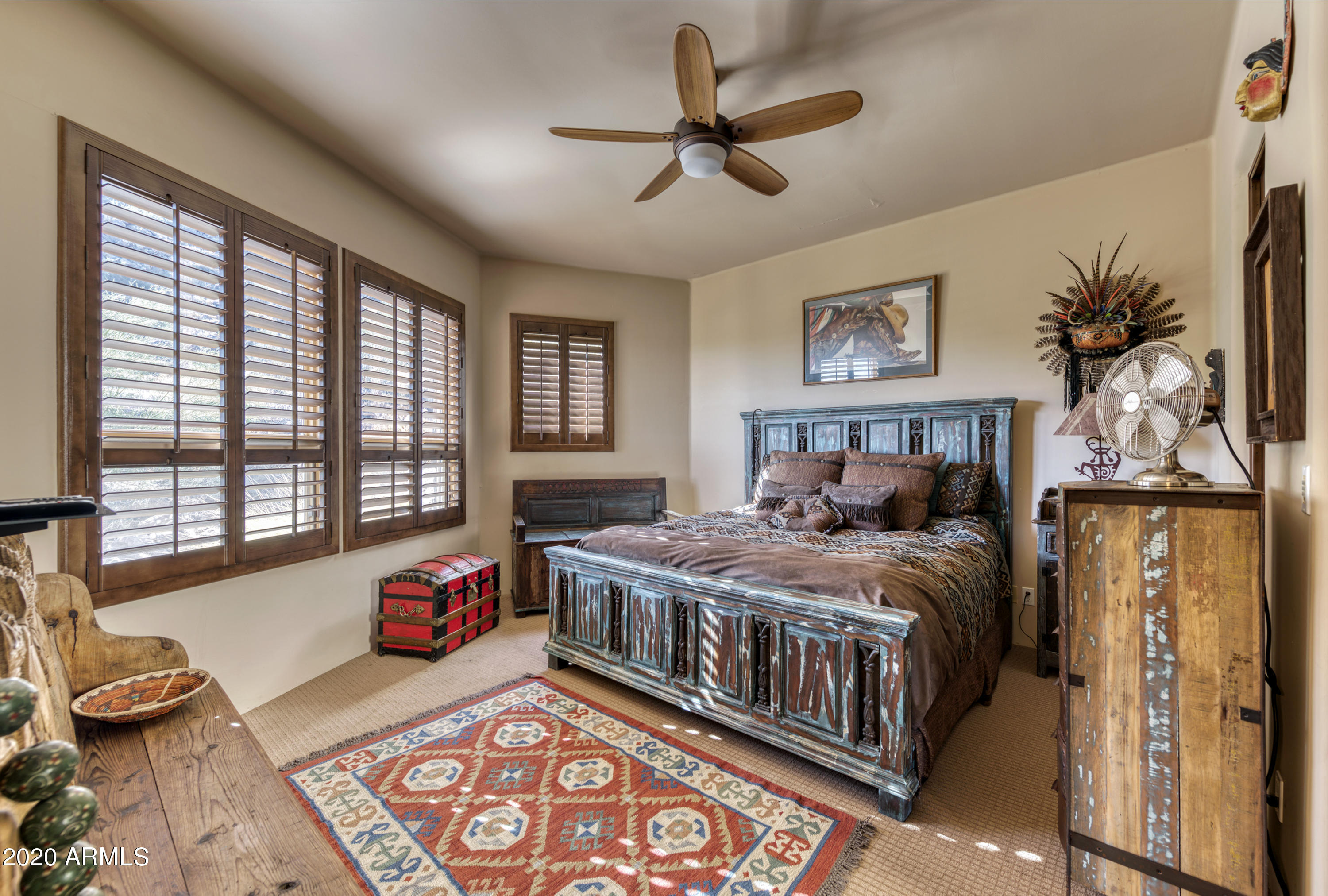 CAMELBACK MOUNTAIN VIEWS - Residential
