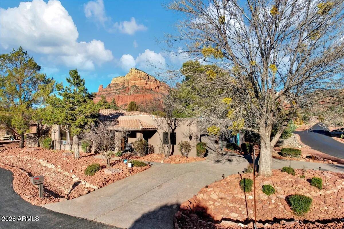 INDIAN CLIFFS - Residential