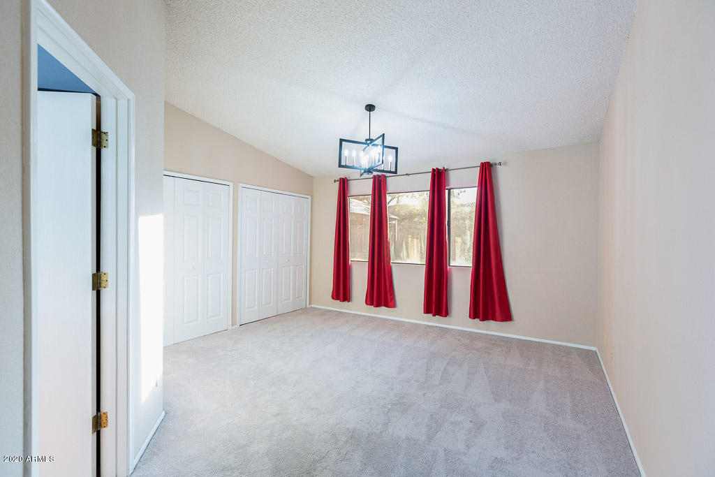 SUMMIT MEADOWS - Residential