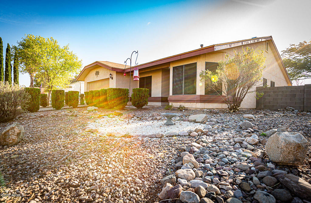 SUMMIT MEADOWS - Residential