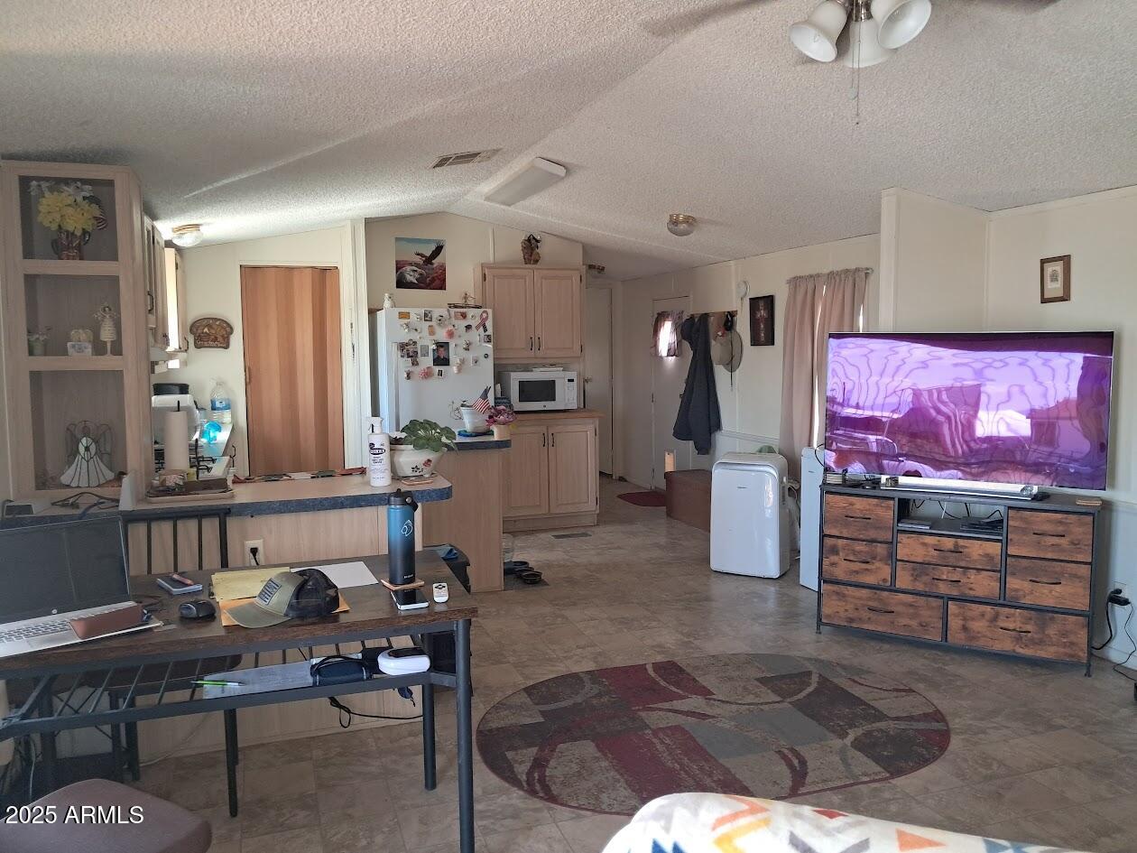 WHETSTONE MESA ESTATES 5 - Residential
