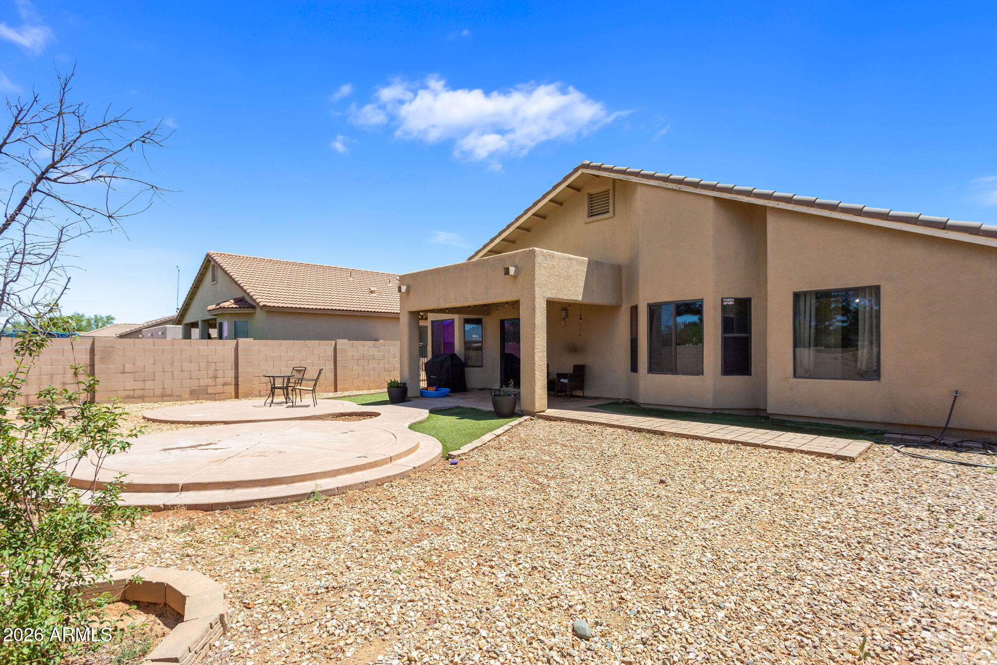 CAMPSTONE - Residential