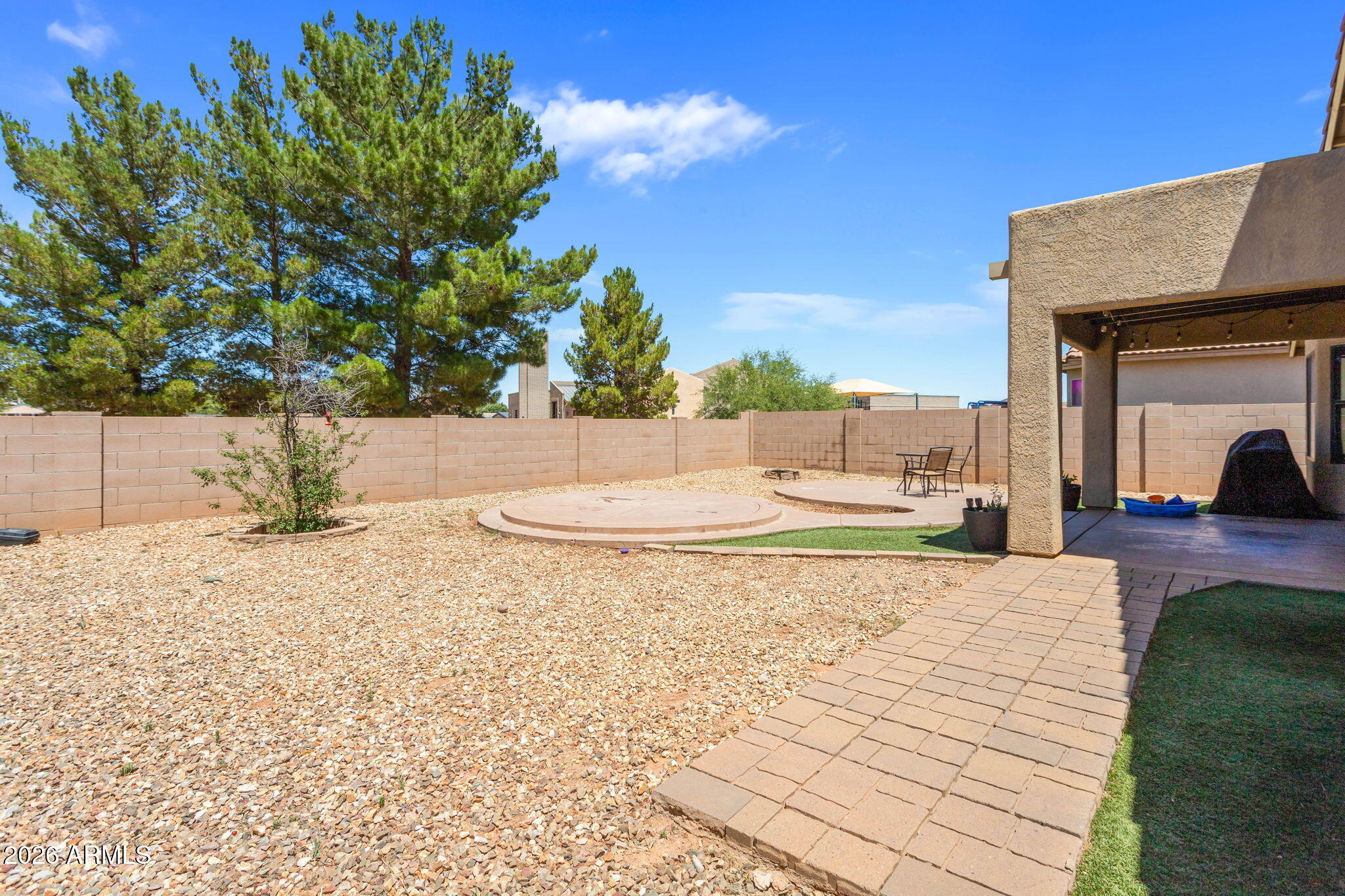 CAMPSTONE - Residential