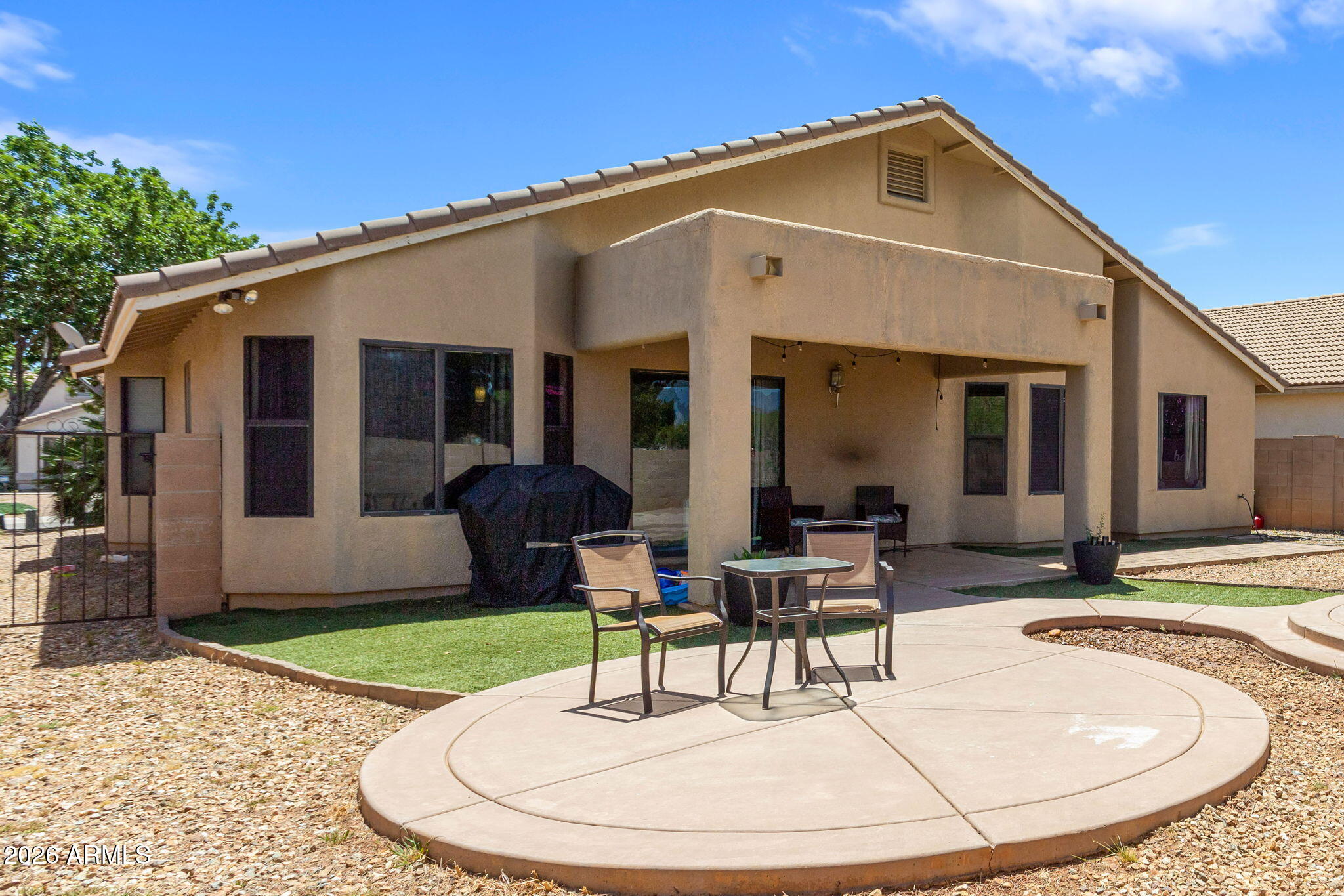 CAMPSTONE - Residential