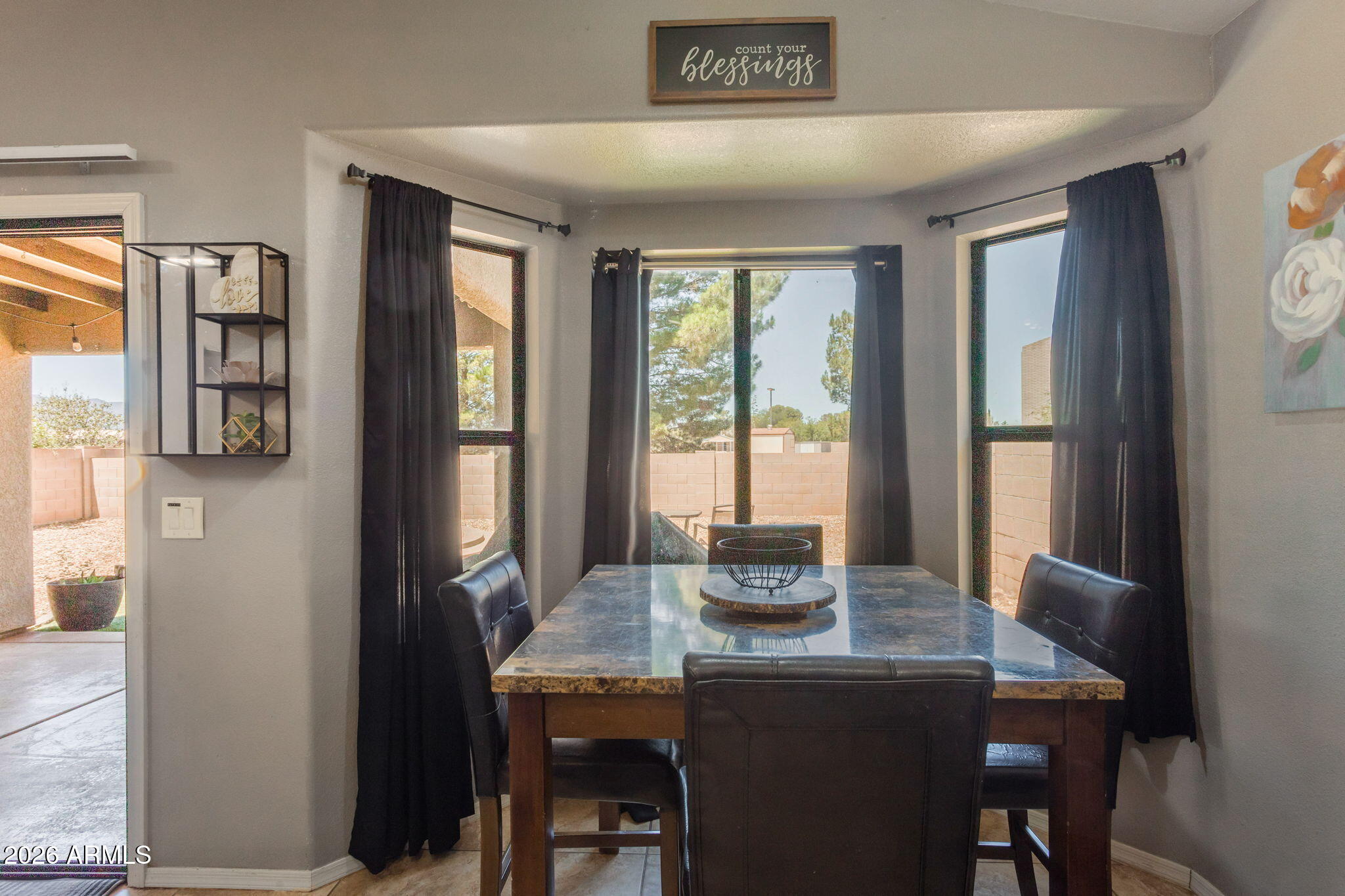CAMPSTONE - Residential