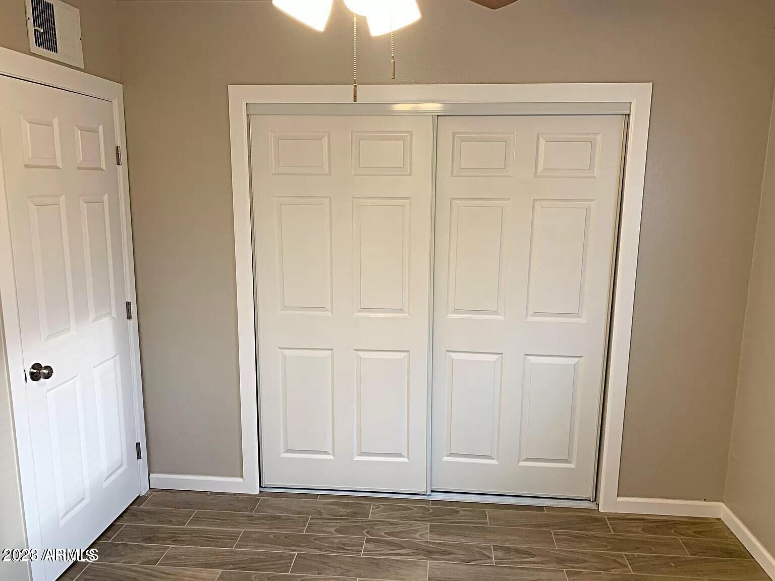 THE MEADOWS - Residential Lease