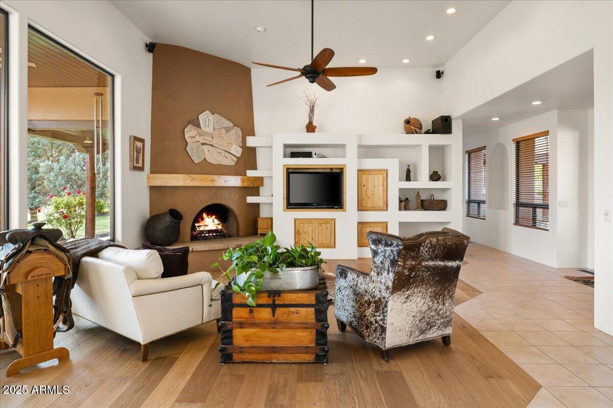 RIO VERDE RANCHOS - Residential