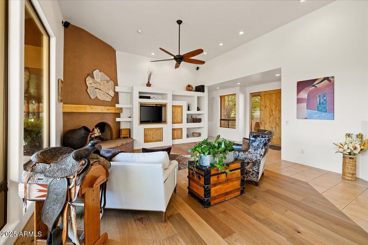 RIO VERDE RANCHOS - Residential