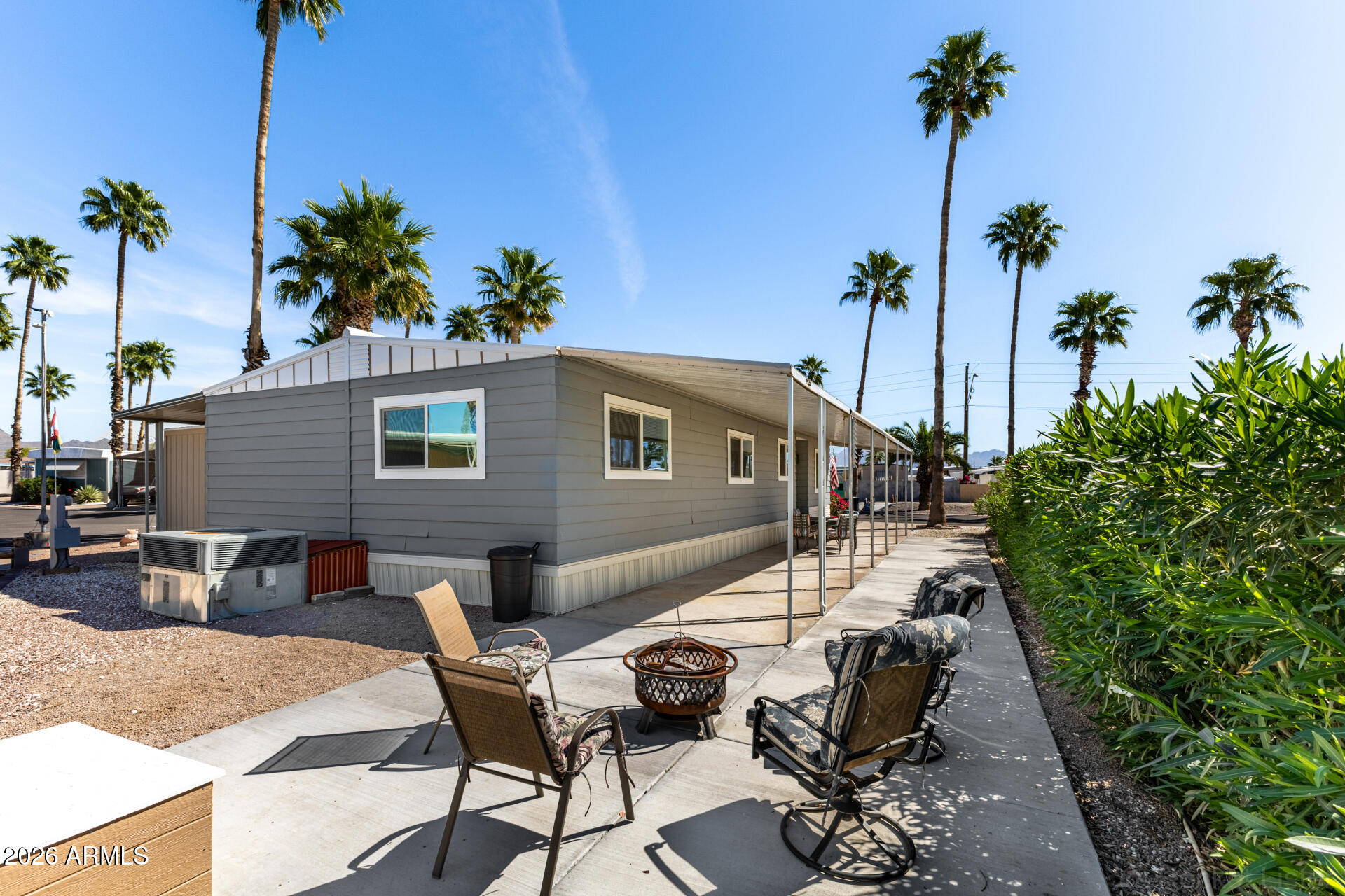 Pacific Manor - Residential