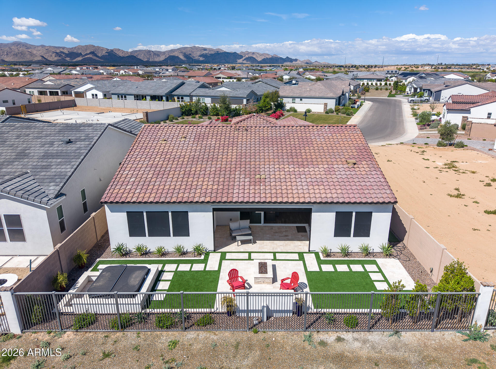 STERLING GROVE - Residential