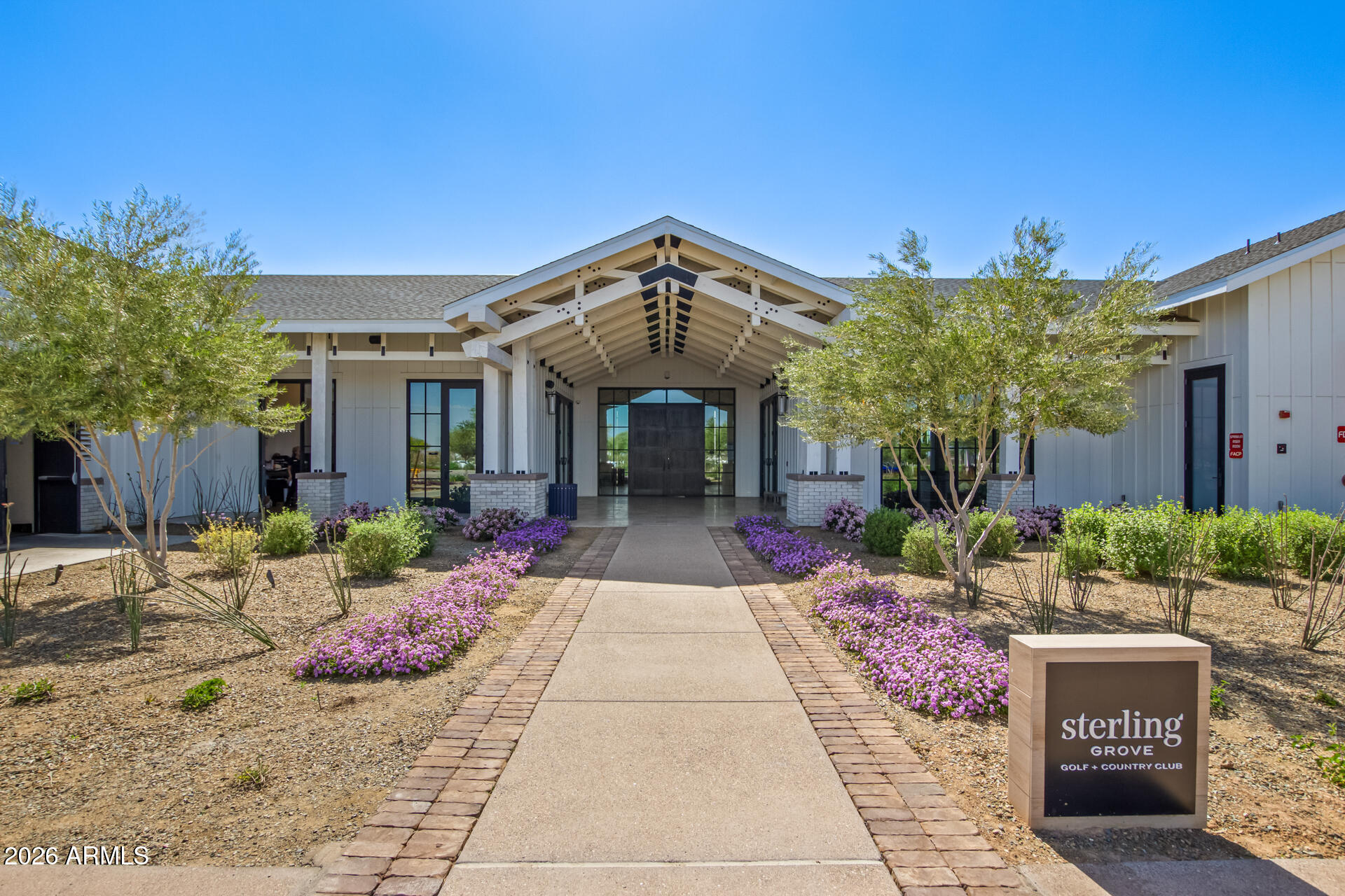 STERLING GROVE - Residential