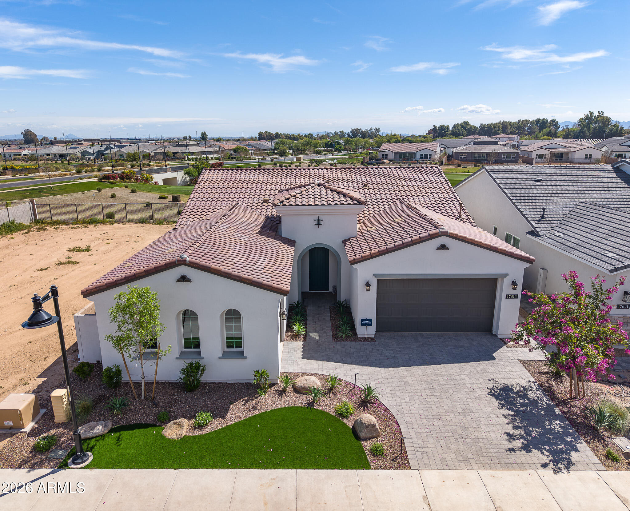 STERLING GROVE - Residential