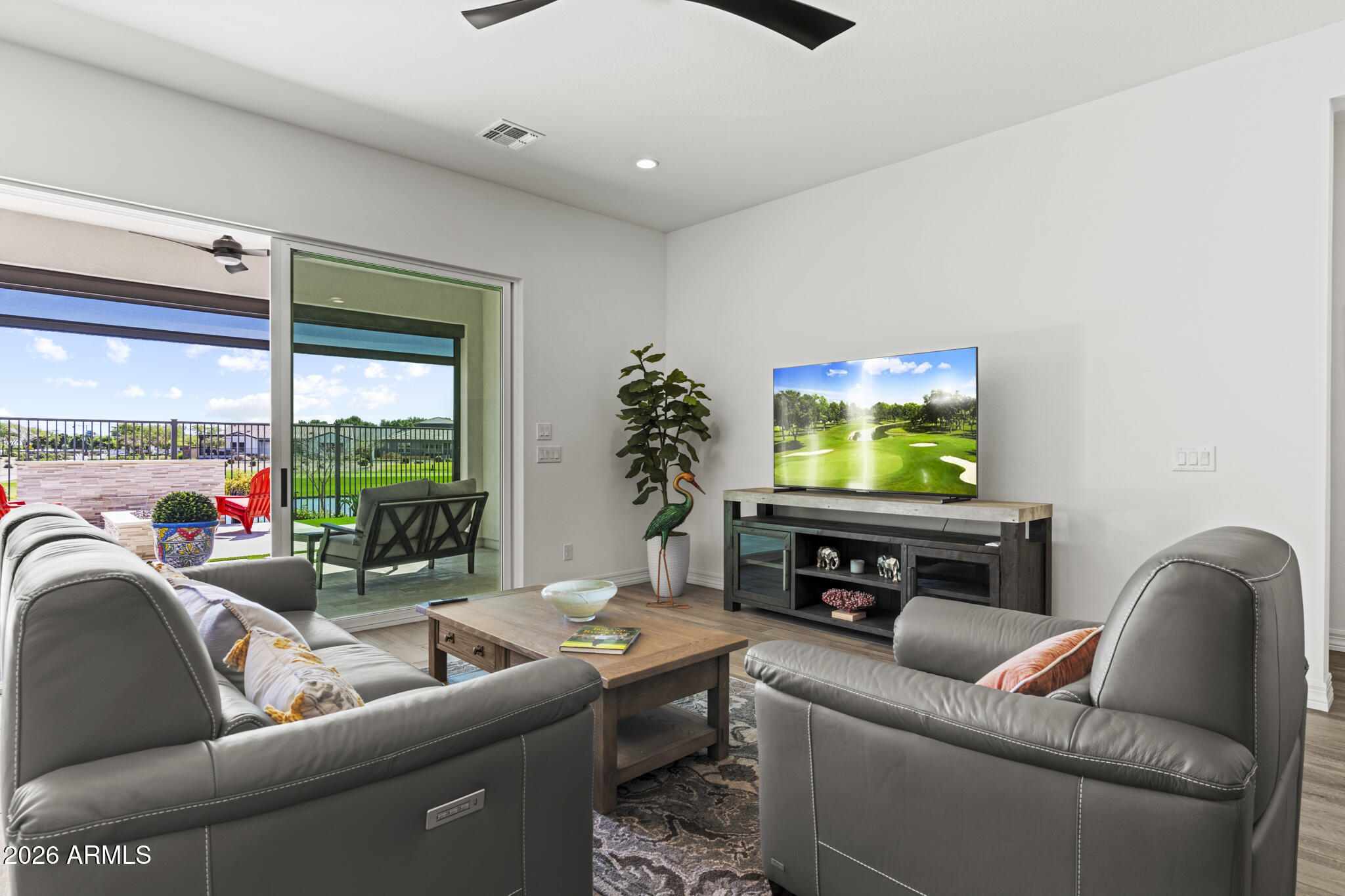 STERLING GROVE - Residential