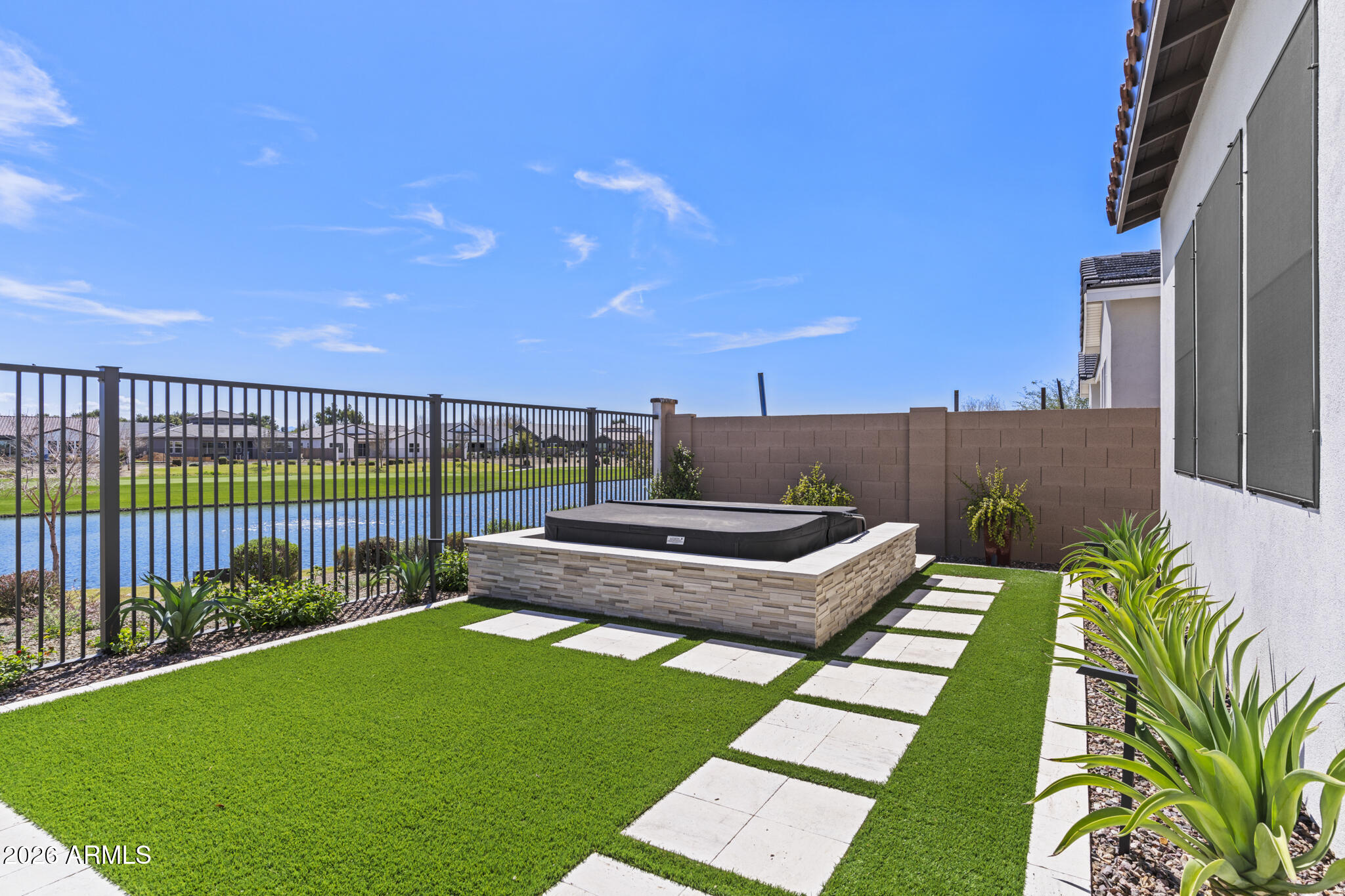 STERLING GROVE - Residential