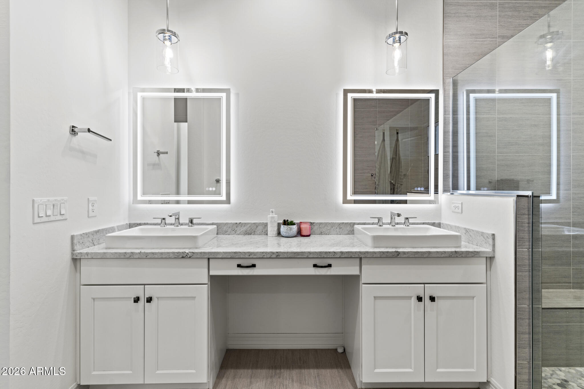 STERLING GROVE - Residential
