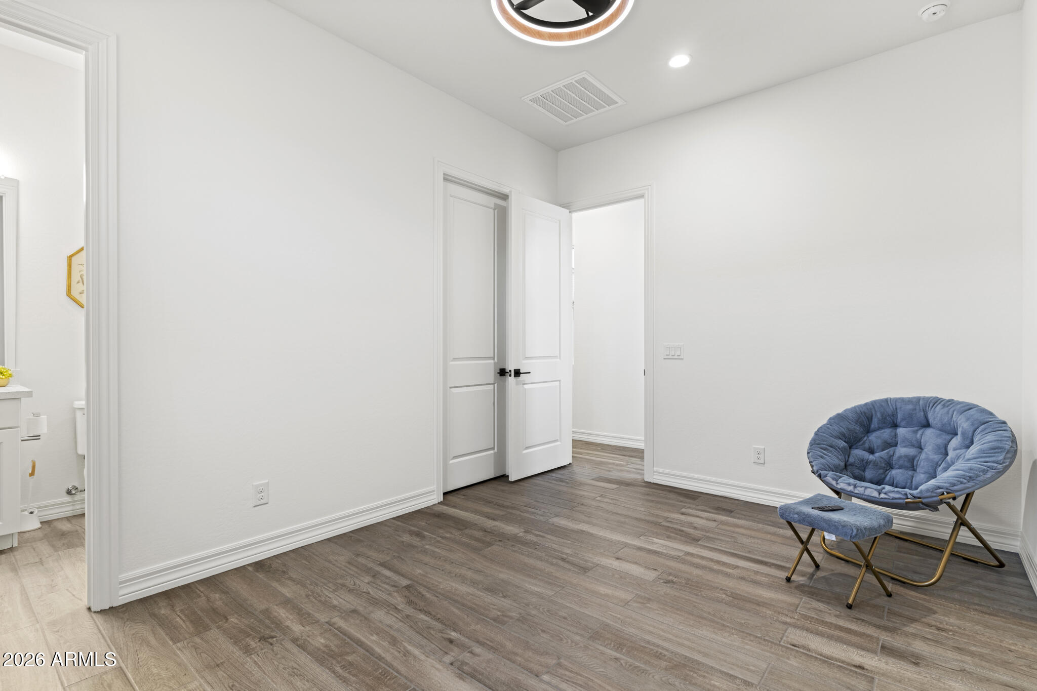 STERLING GROVE - Residential