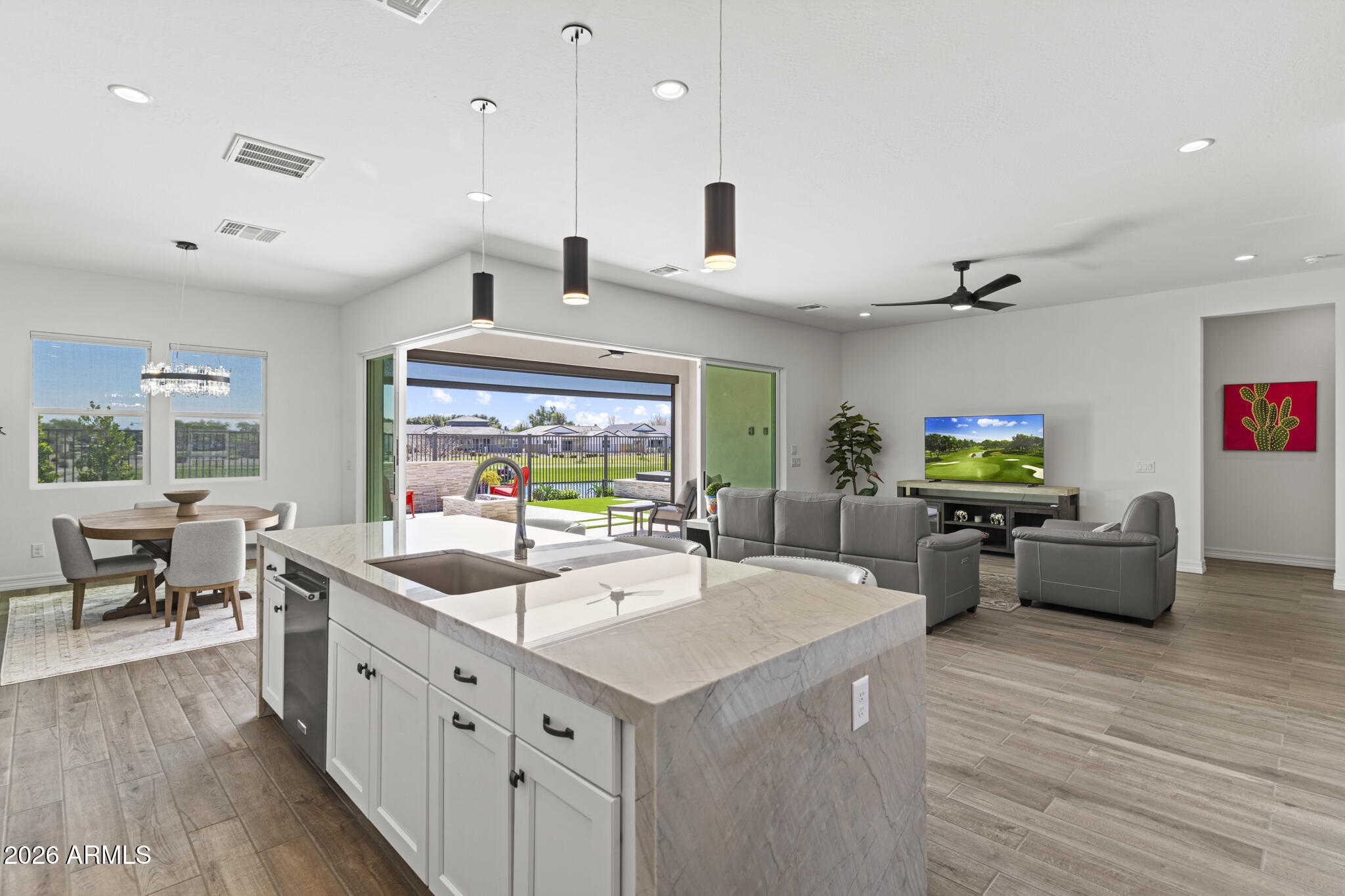STERLING GROVE - Residential