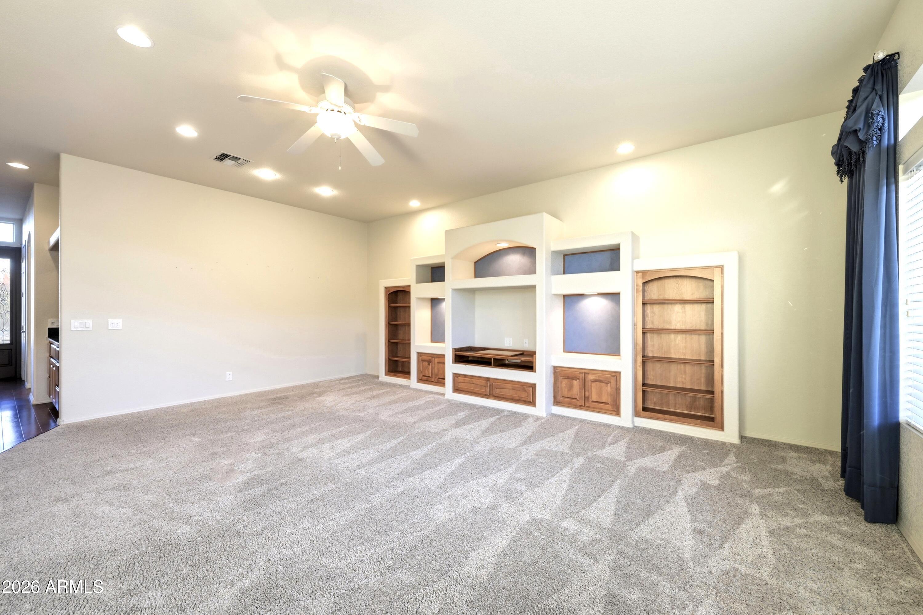 SUNLAND SPRINGS VILLAGE UNIT 6 - Residential