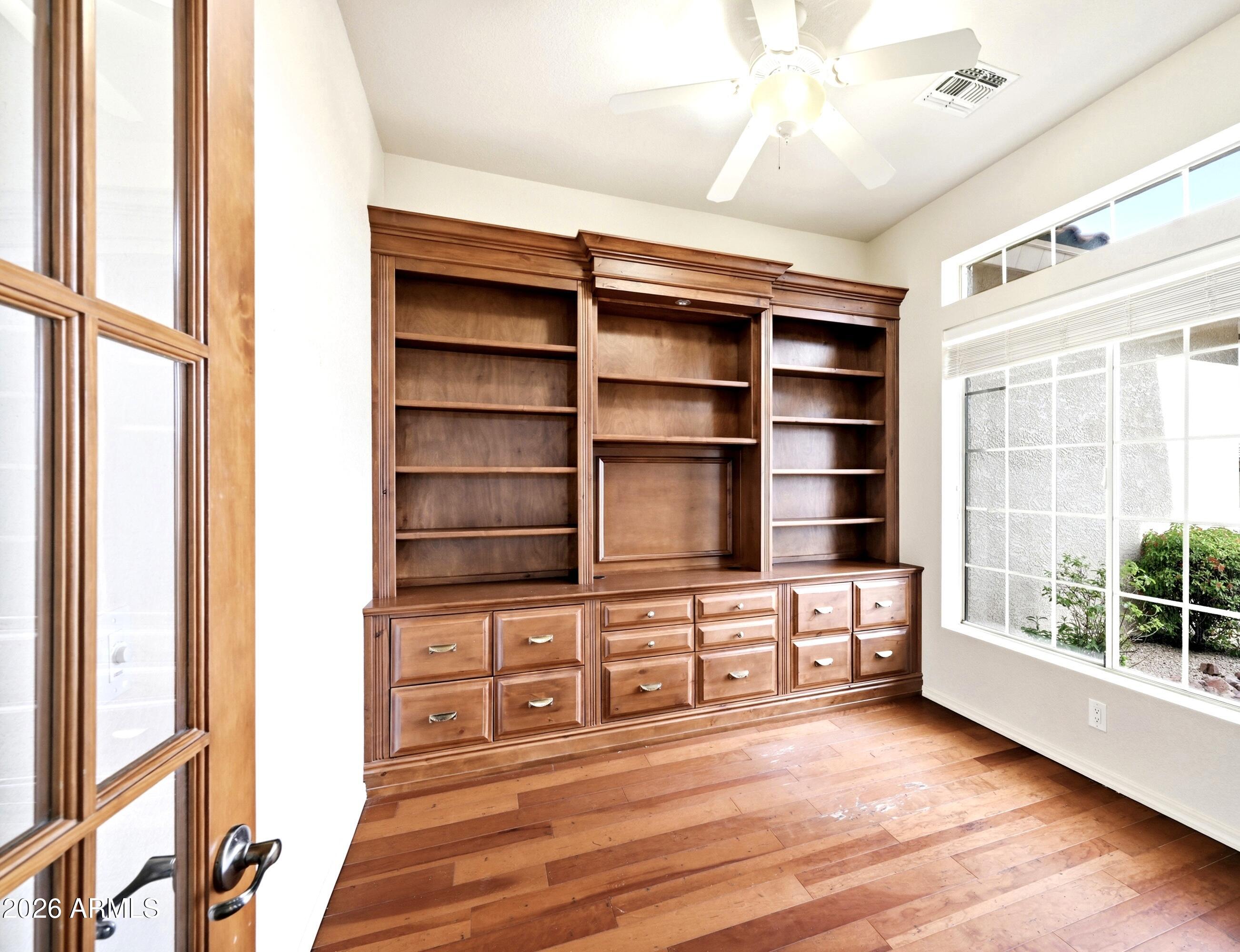 SUNLAND SPRINGS VILLAGE UNIT 6 - Residential