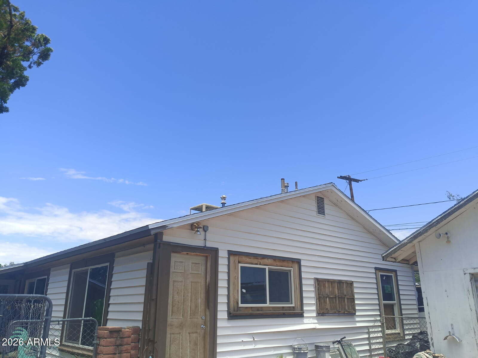 Investor opportunity in Bisbee! This property offers plenty of potential for a renovation, rental, fix-and-flip, or long-term investment.  Great opportunity to add value in a unique Arizona community. Property is being sold as-is. Buyer to independently verify all facts and figures.