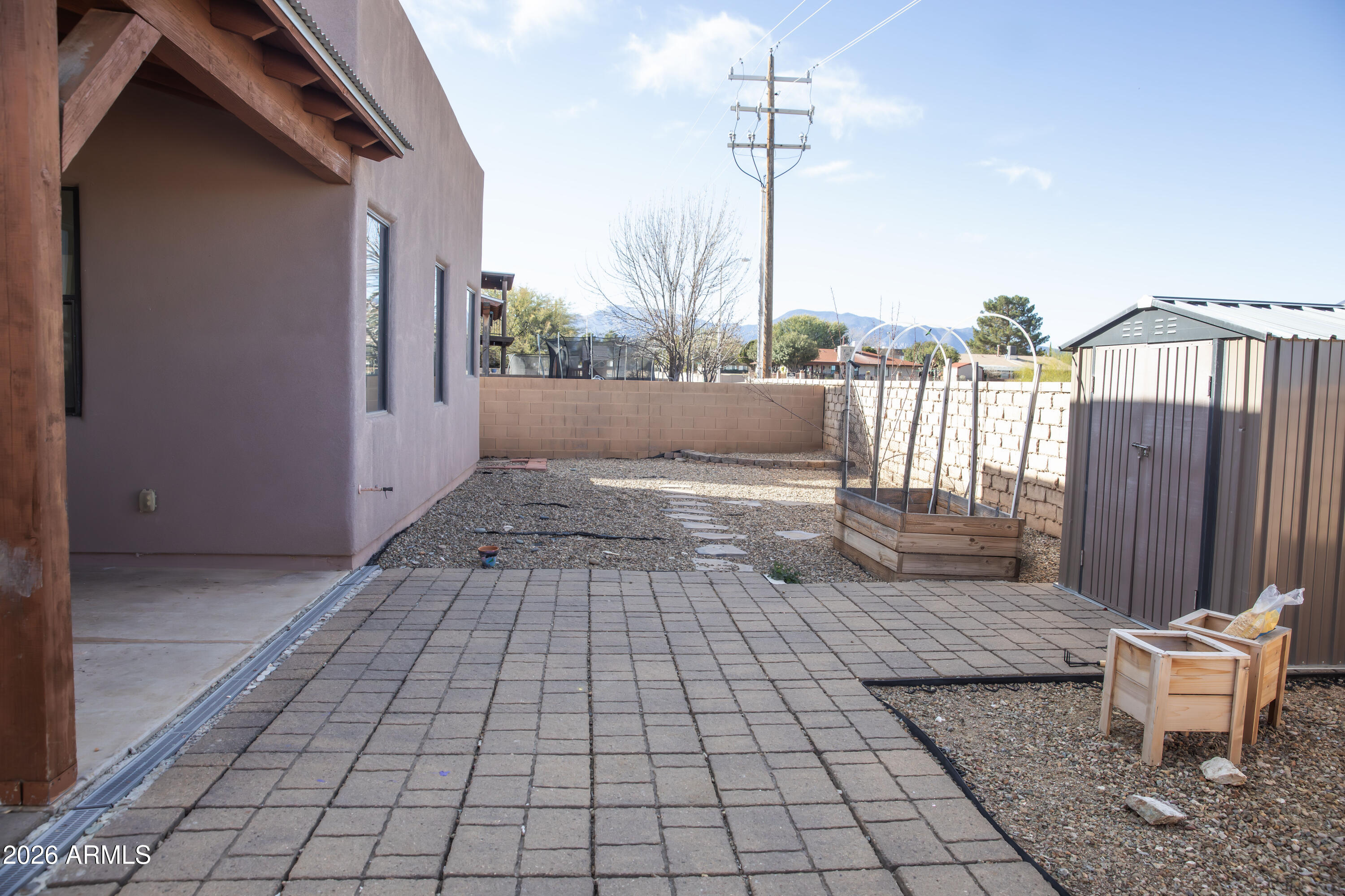 REFLECTIONS VALIENTE - Residential