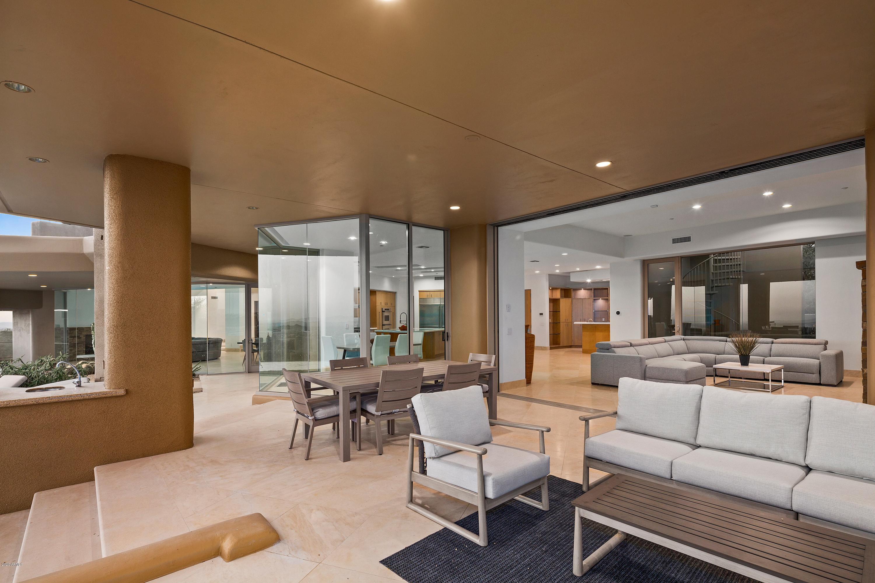 DESERT MOUNTAIN - Residential