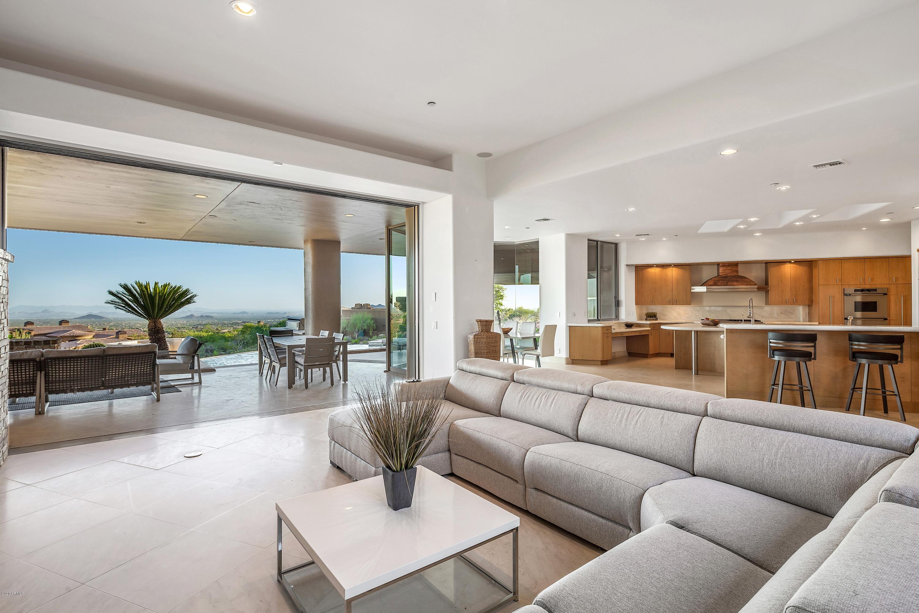 DESERT MOUNTAIN - Residential