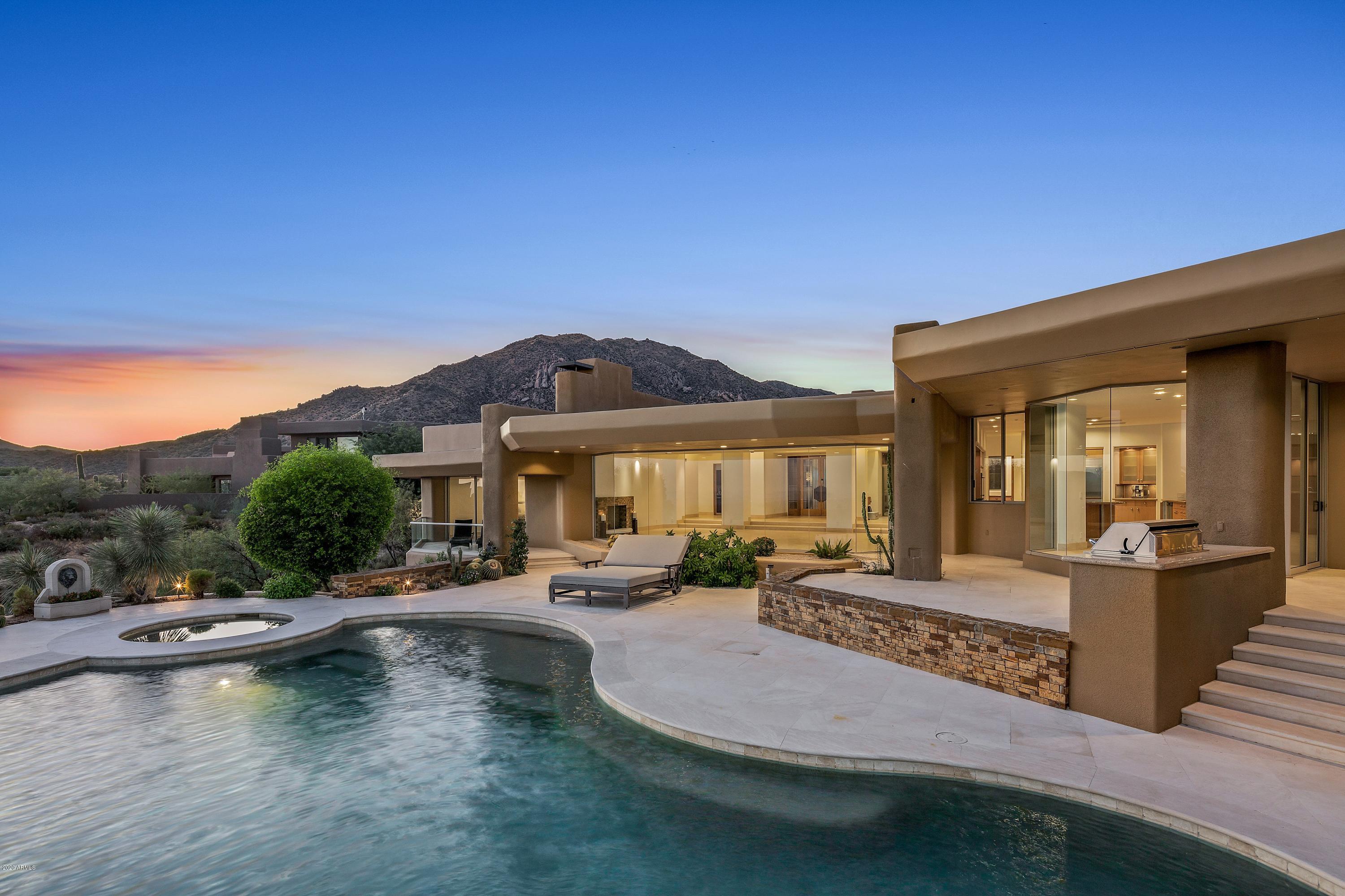 DESERT MOUNTAIN - Residential