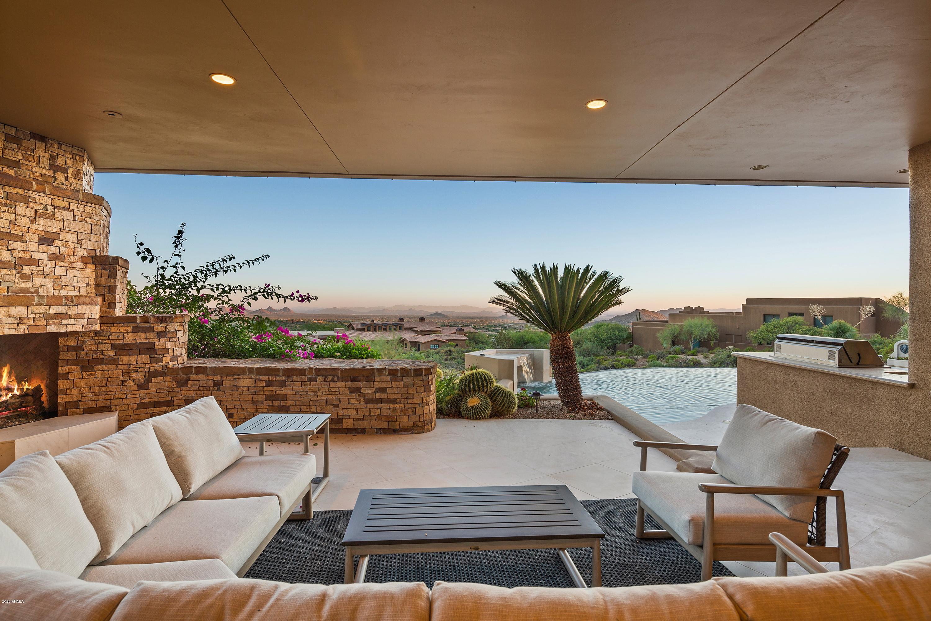DESERT MOUNTAIN - Residential