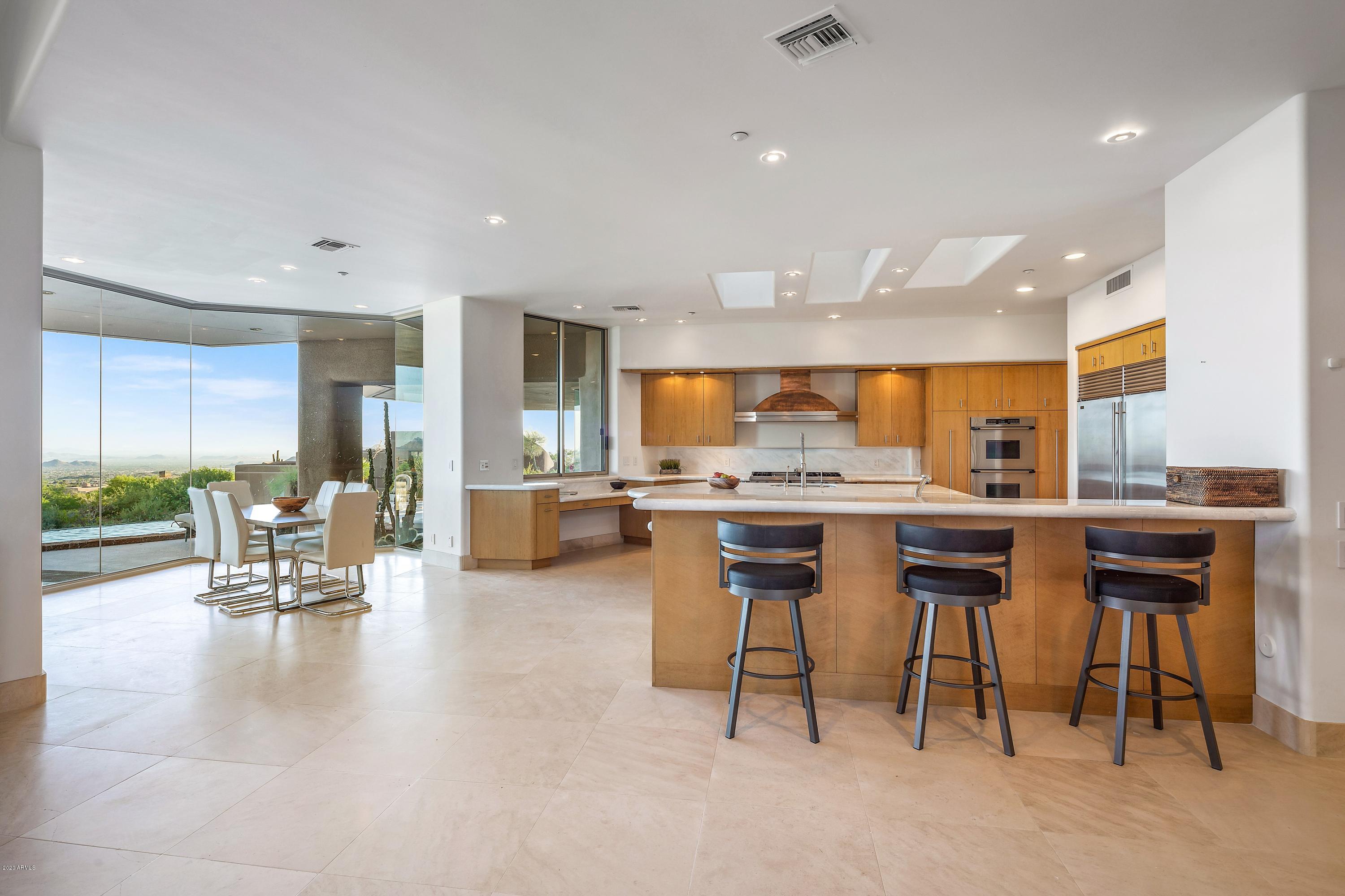 DESERT MOUNTAIN - Residential