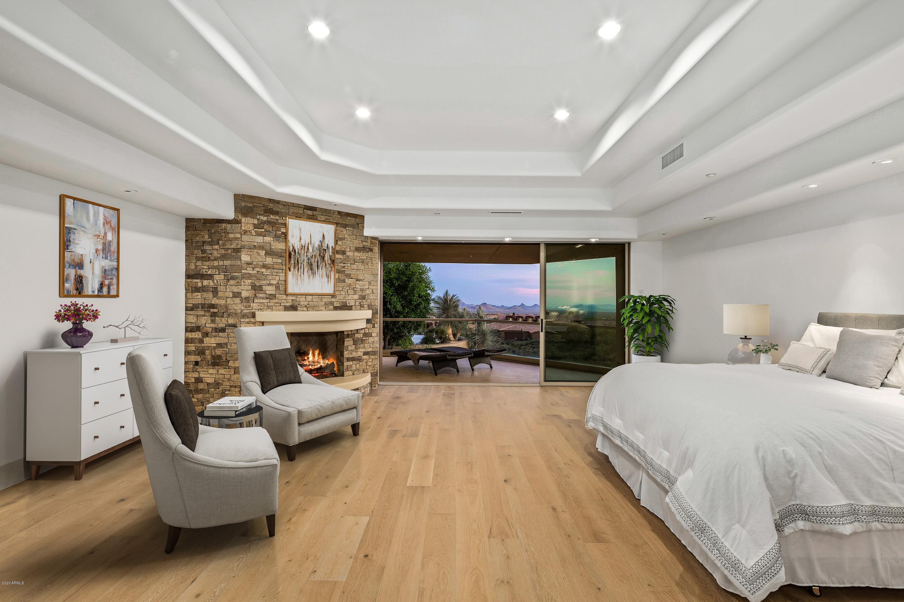 DESERT MOUNTAIN - Residential