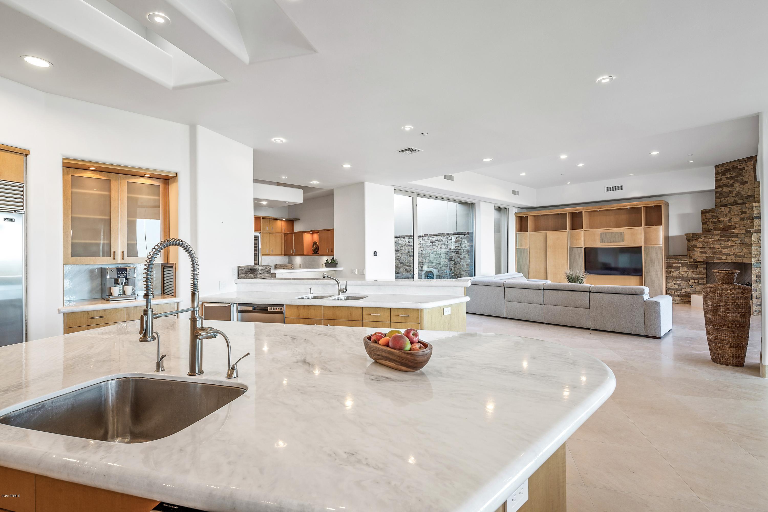 DESERT MOUNTAIN - Residential
