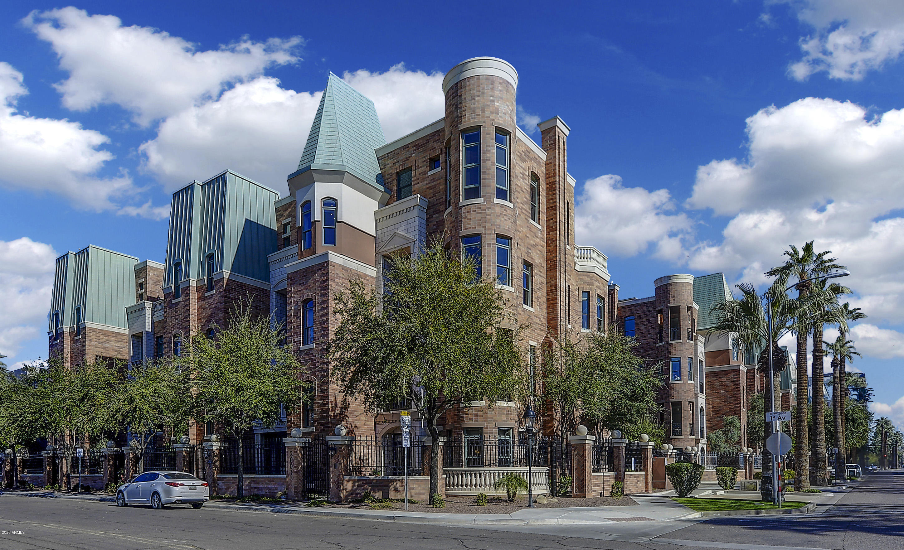 Chateau on Central - Residential