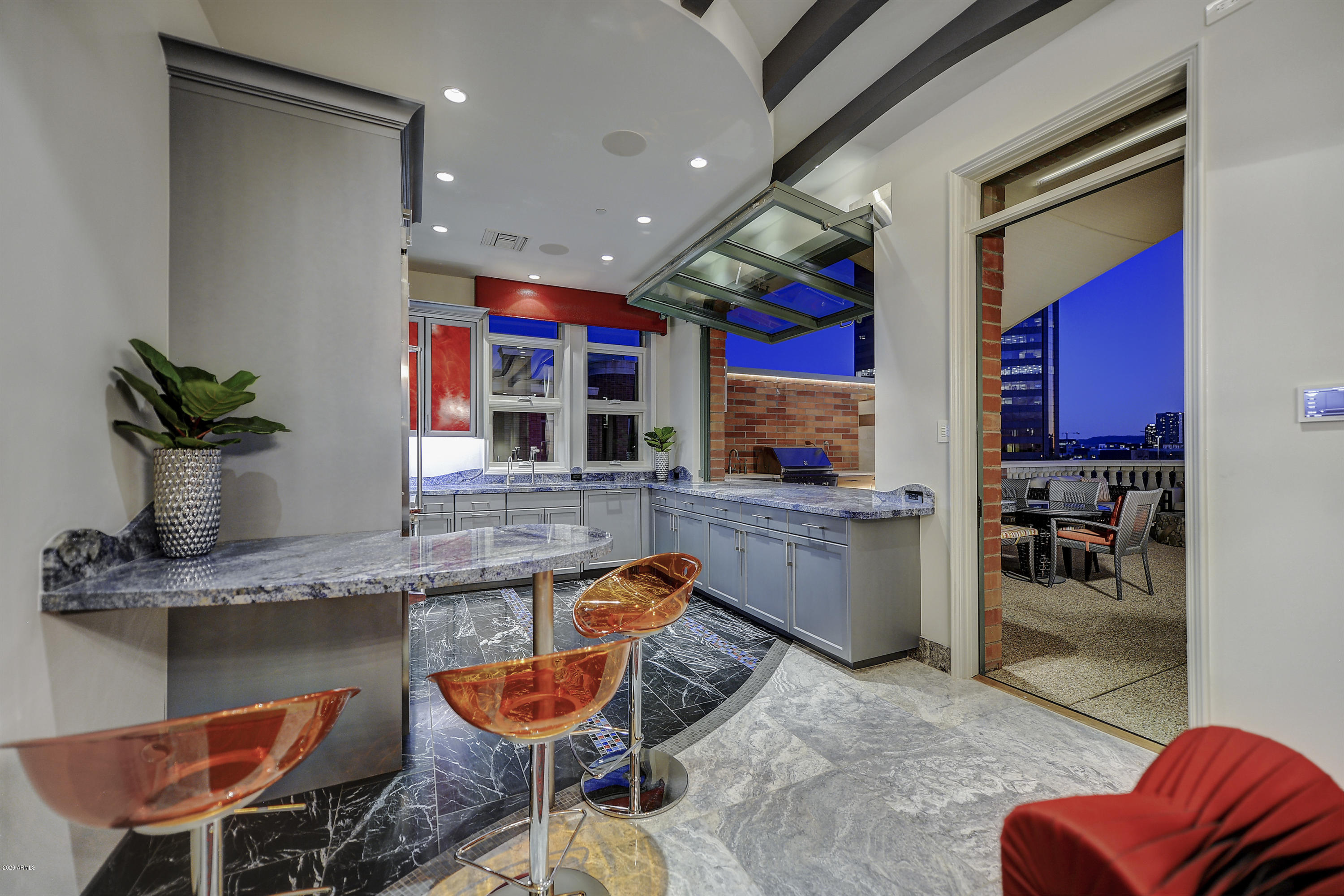 Chateau on Central - Residential