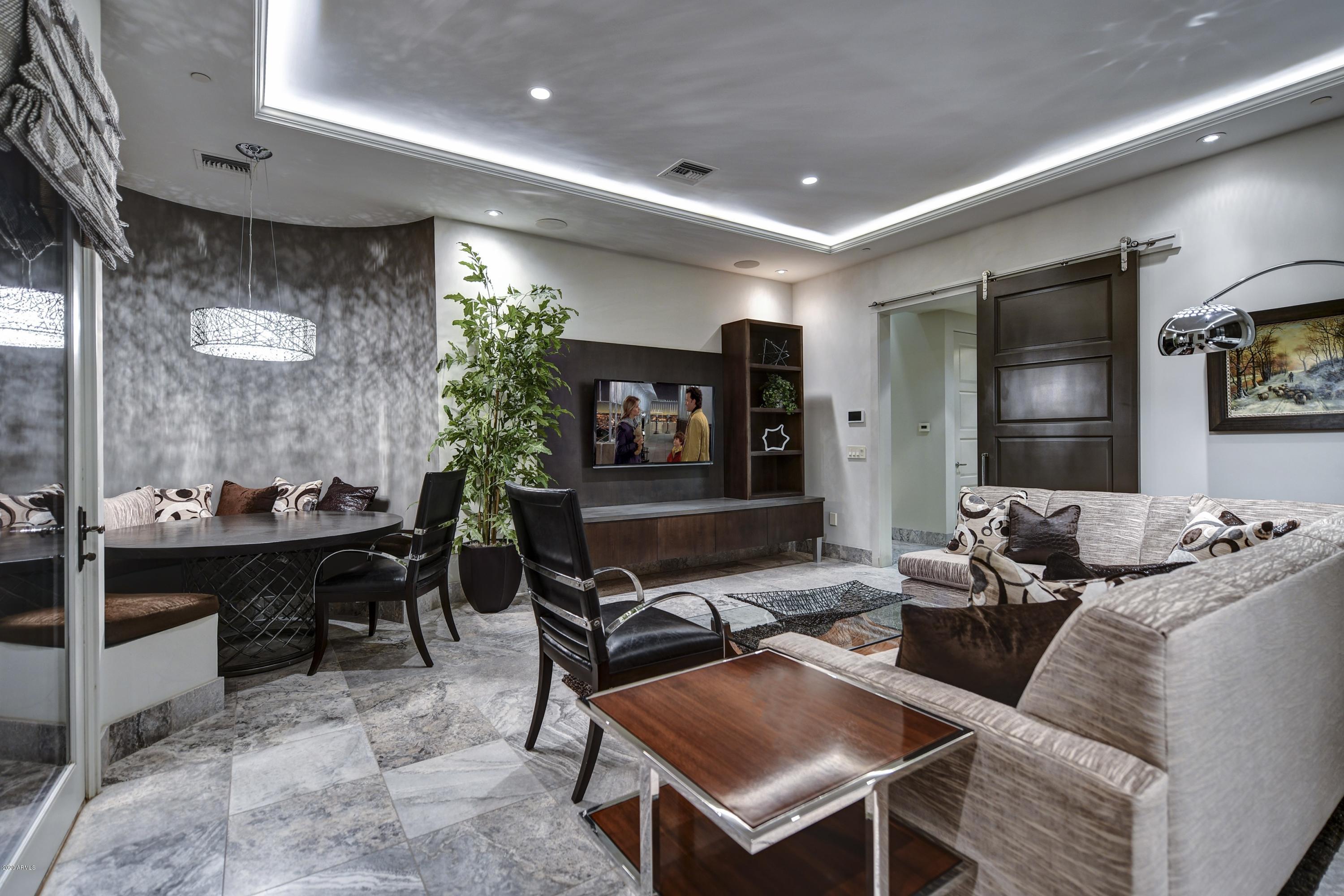 Chateau on Central - Residential