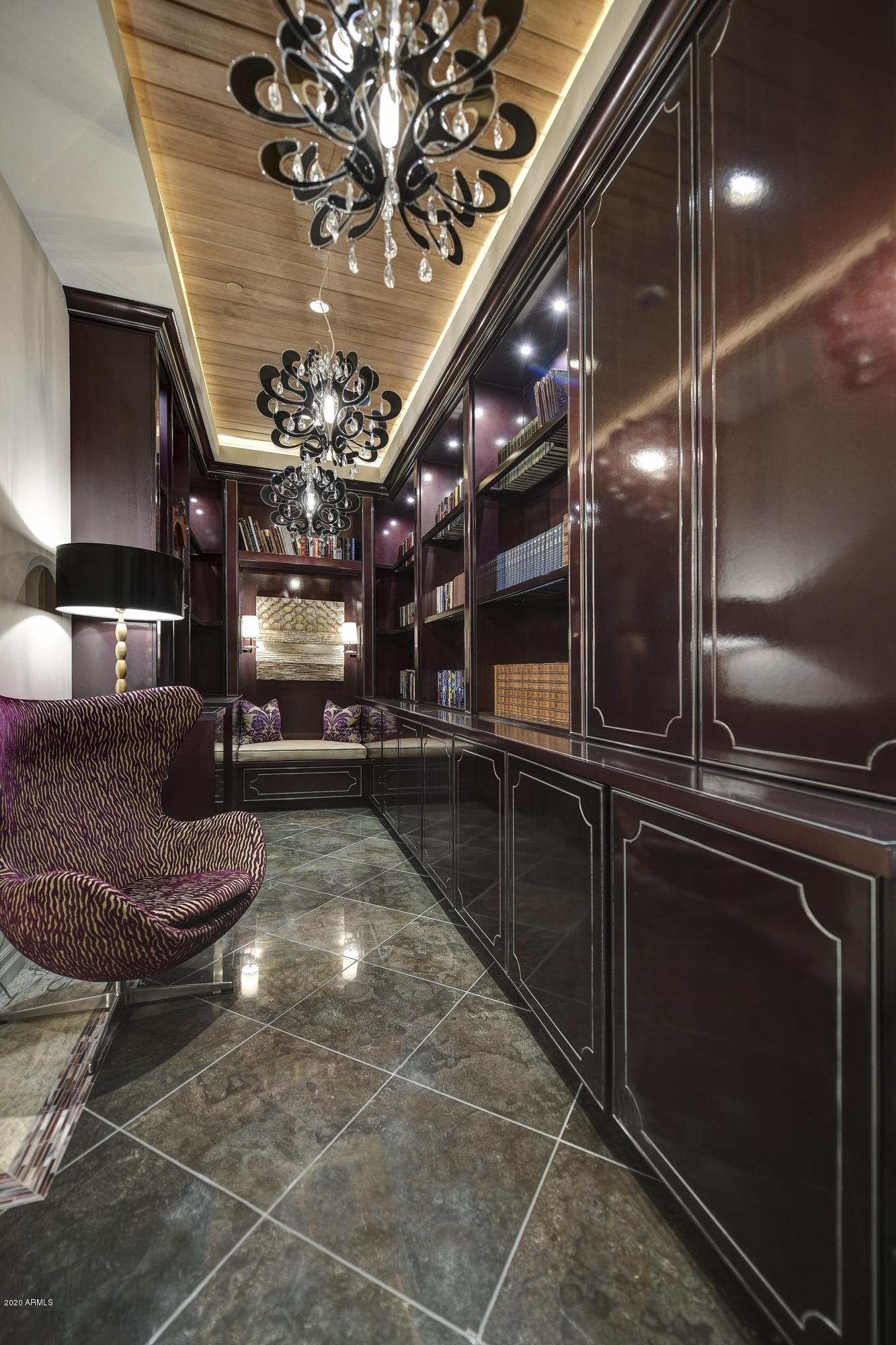 Chateau on Central - Residential