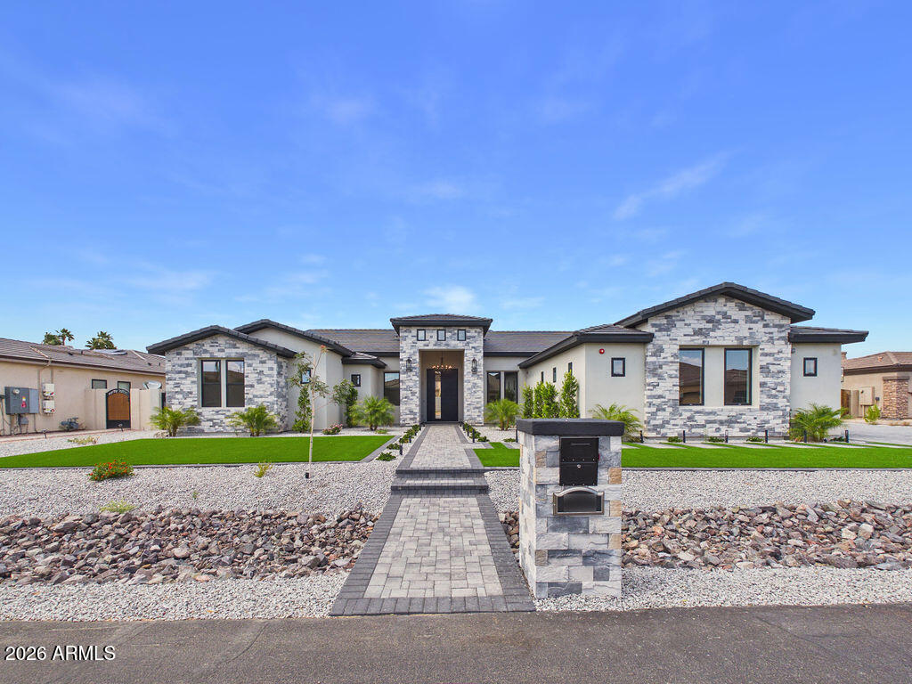 RUSSELL RANCH PHASE 2 - Residential