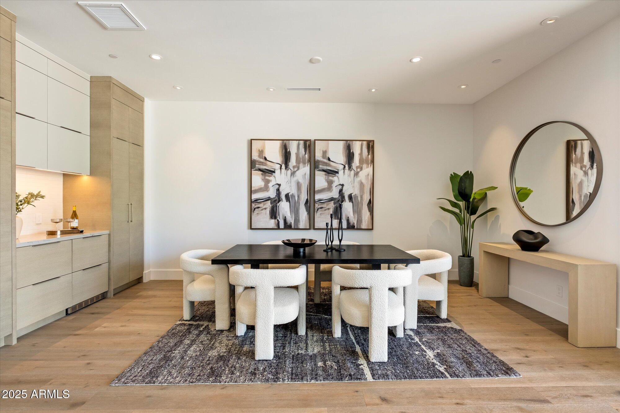 RITZ-CARLTON PARCEL B - Residential