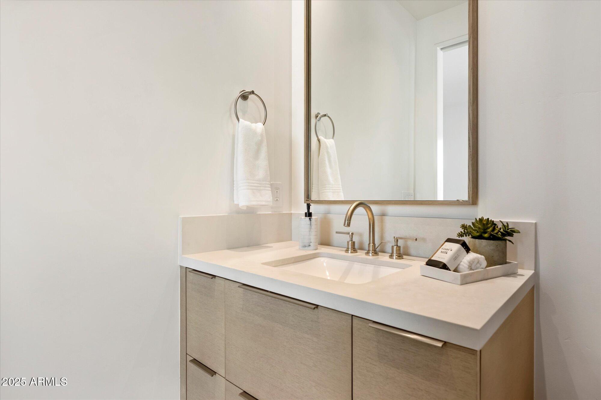RITZ-CARLTON PARCEL B - Residential