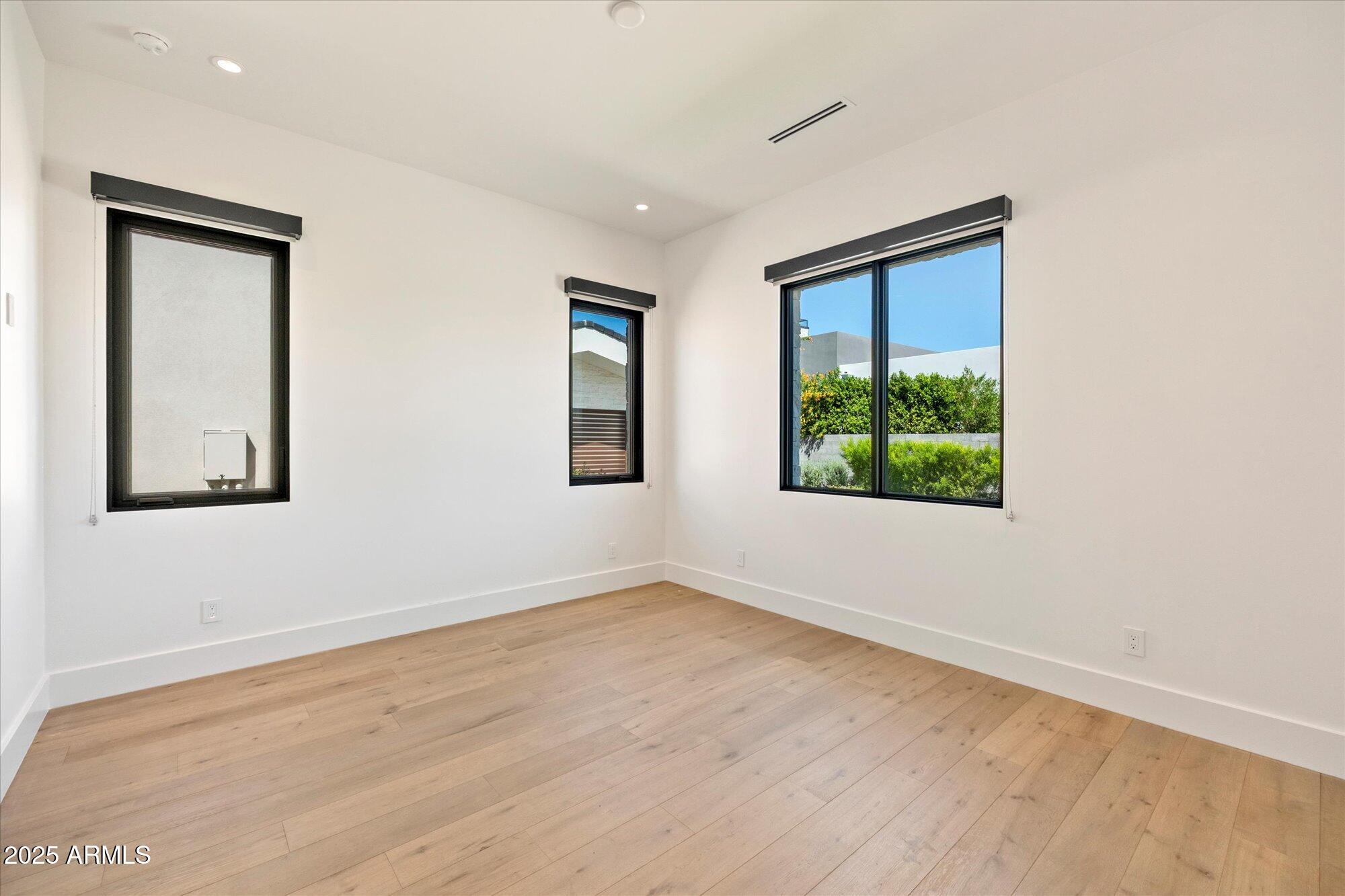 RITZ-CARLTON PARCEL B - Residential